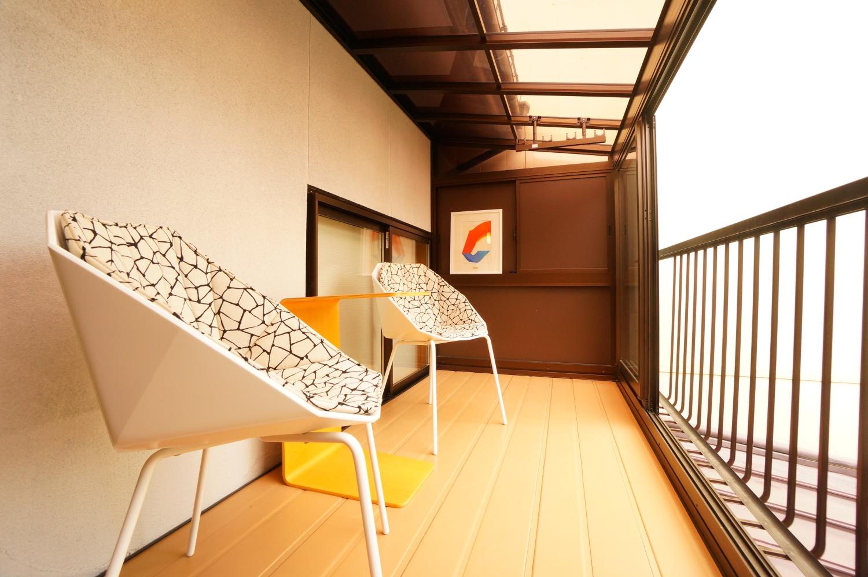 Family Room - Photo 18