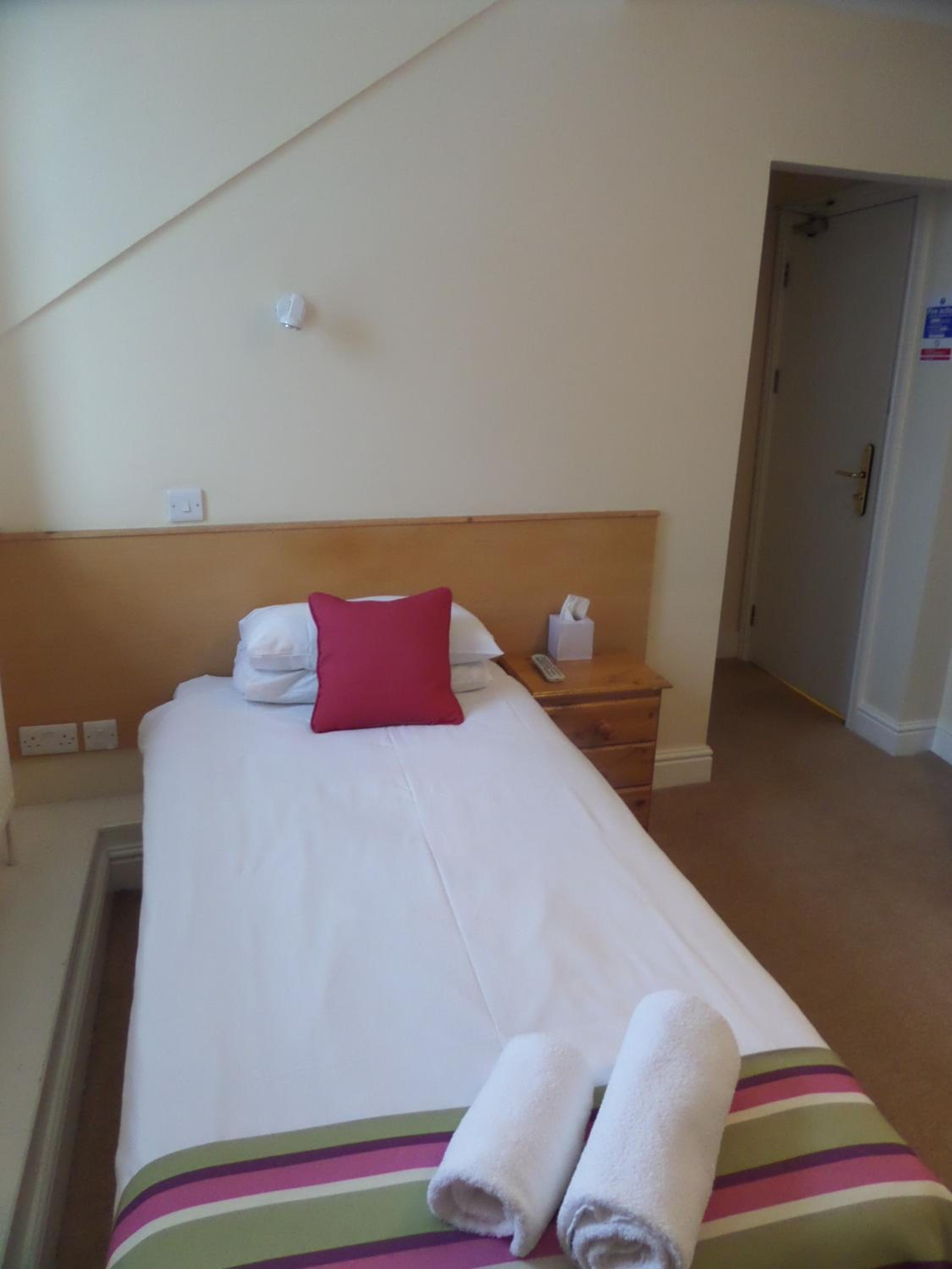 Single Room with Shower photo 2