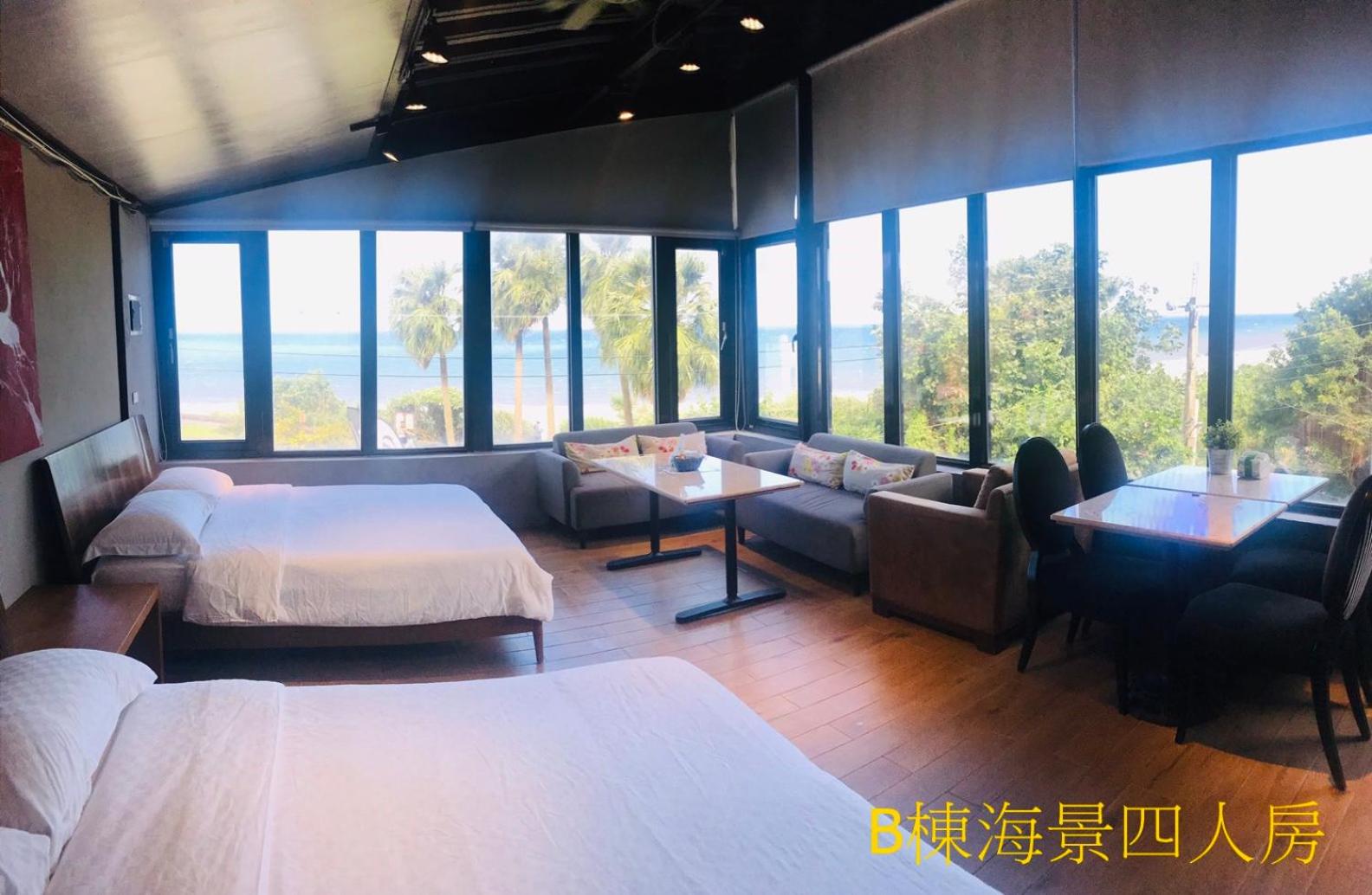 Quadruple Room with Sea View photo 1