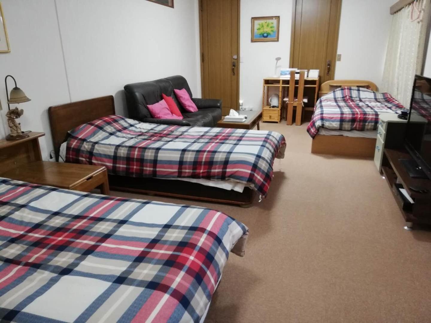 Triple Room - Photo 1