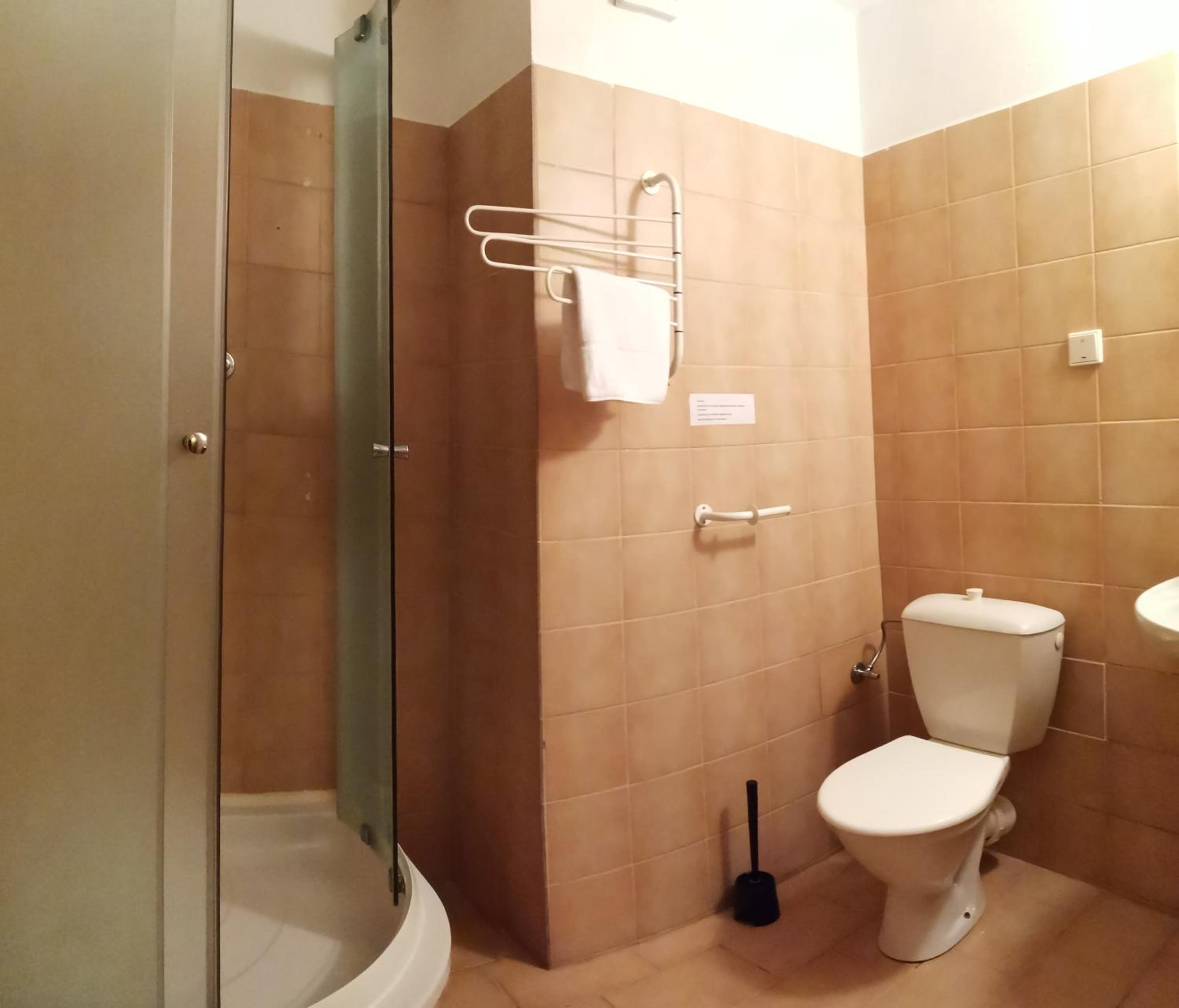 Quadruple Room - Photo 2