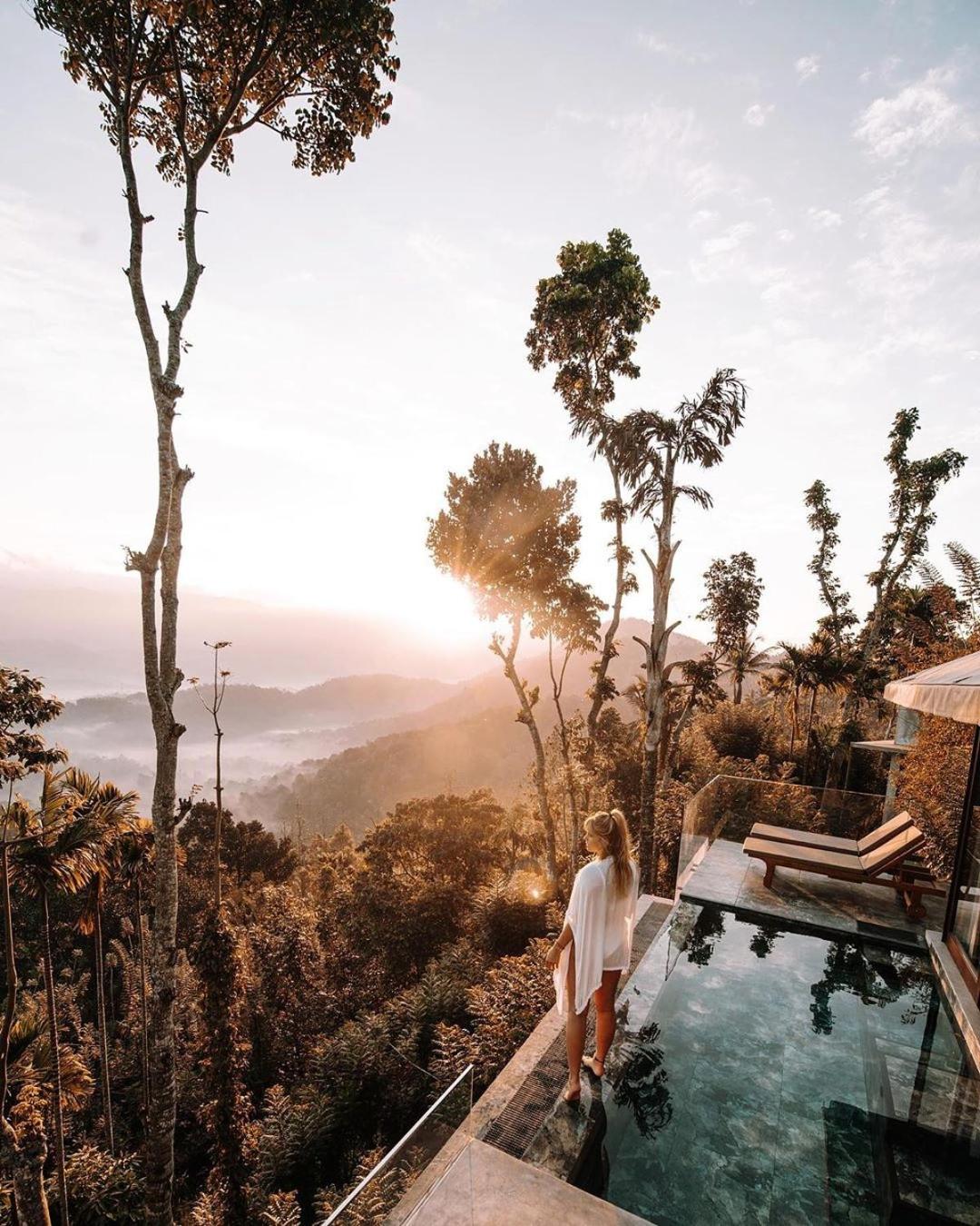 Sky Tented Villa