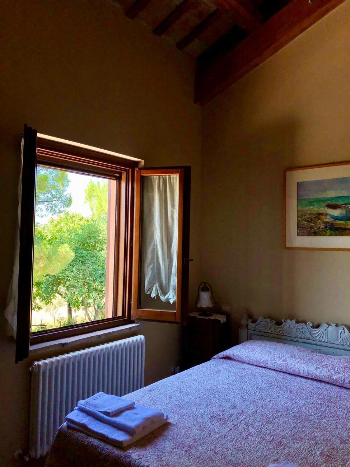 Deluxe Room (2 Adults + 1 Child) photo 1