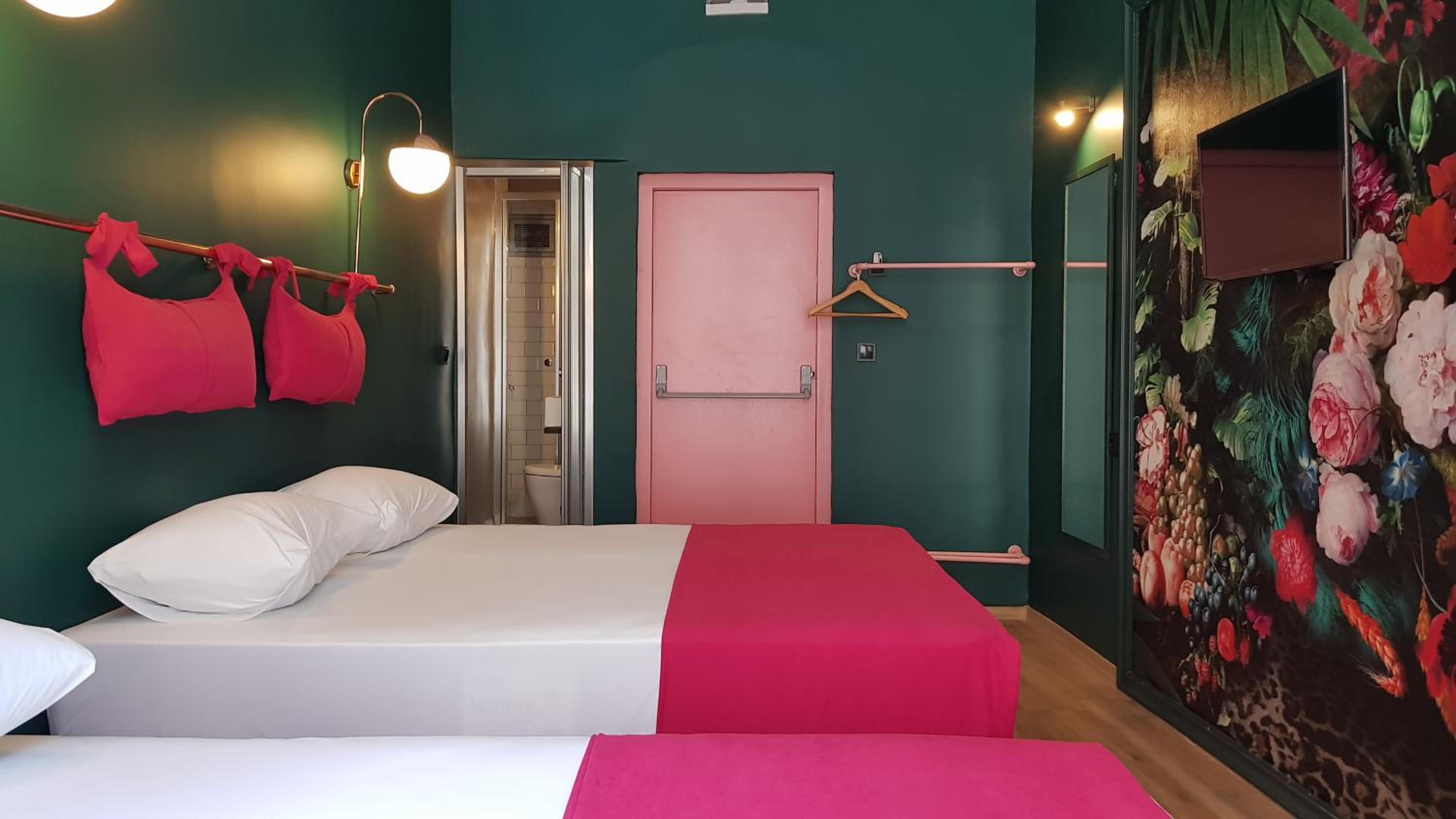Comfort Triple Room photo 2