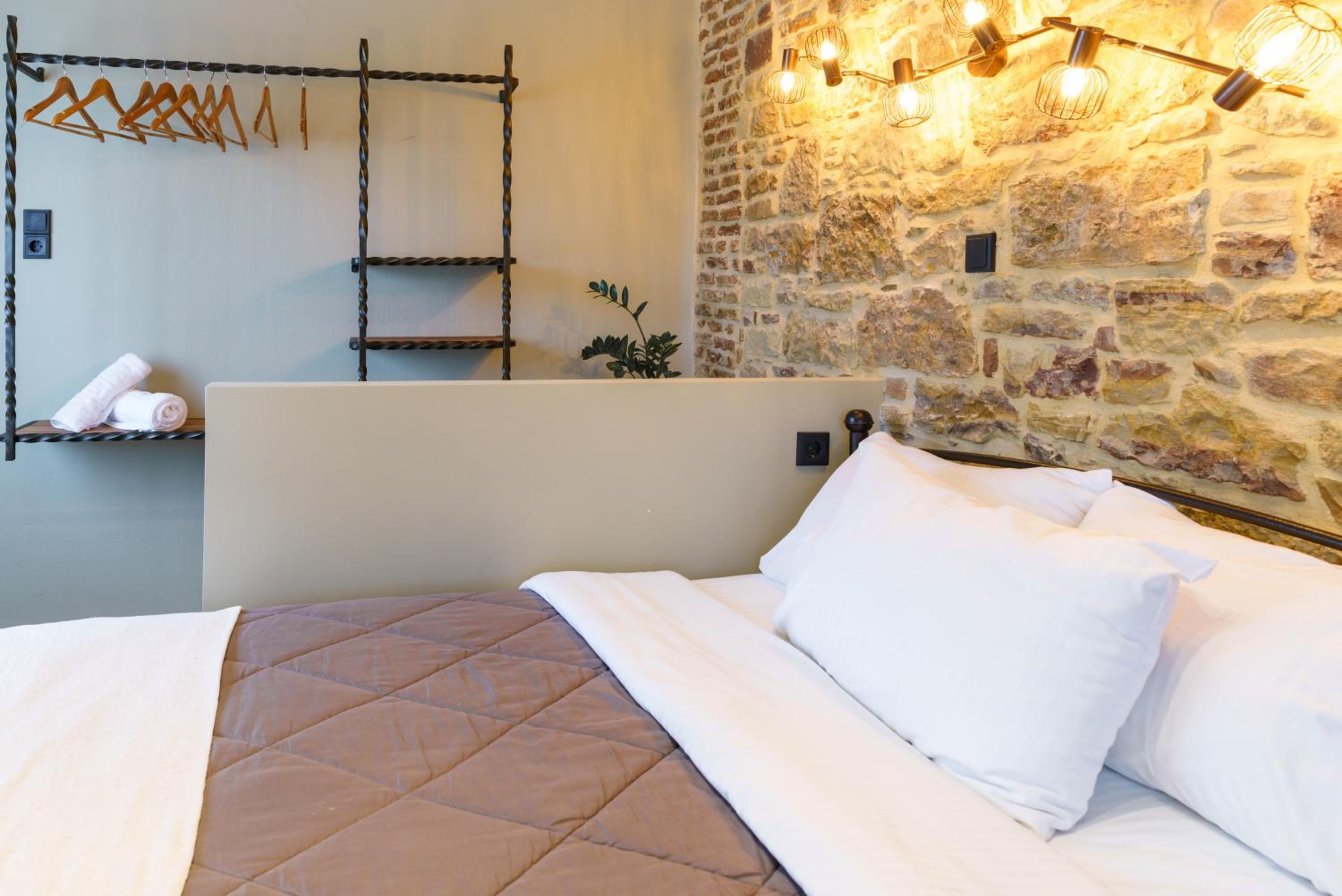 Superior Double or Twin Room with Garden View - 1st floor photo 2