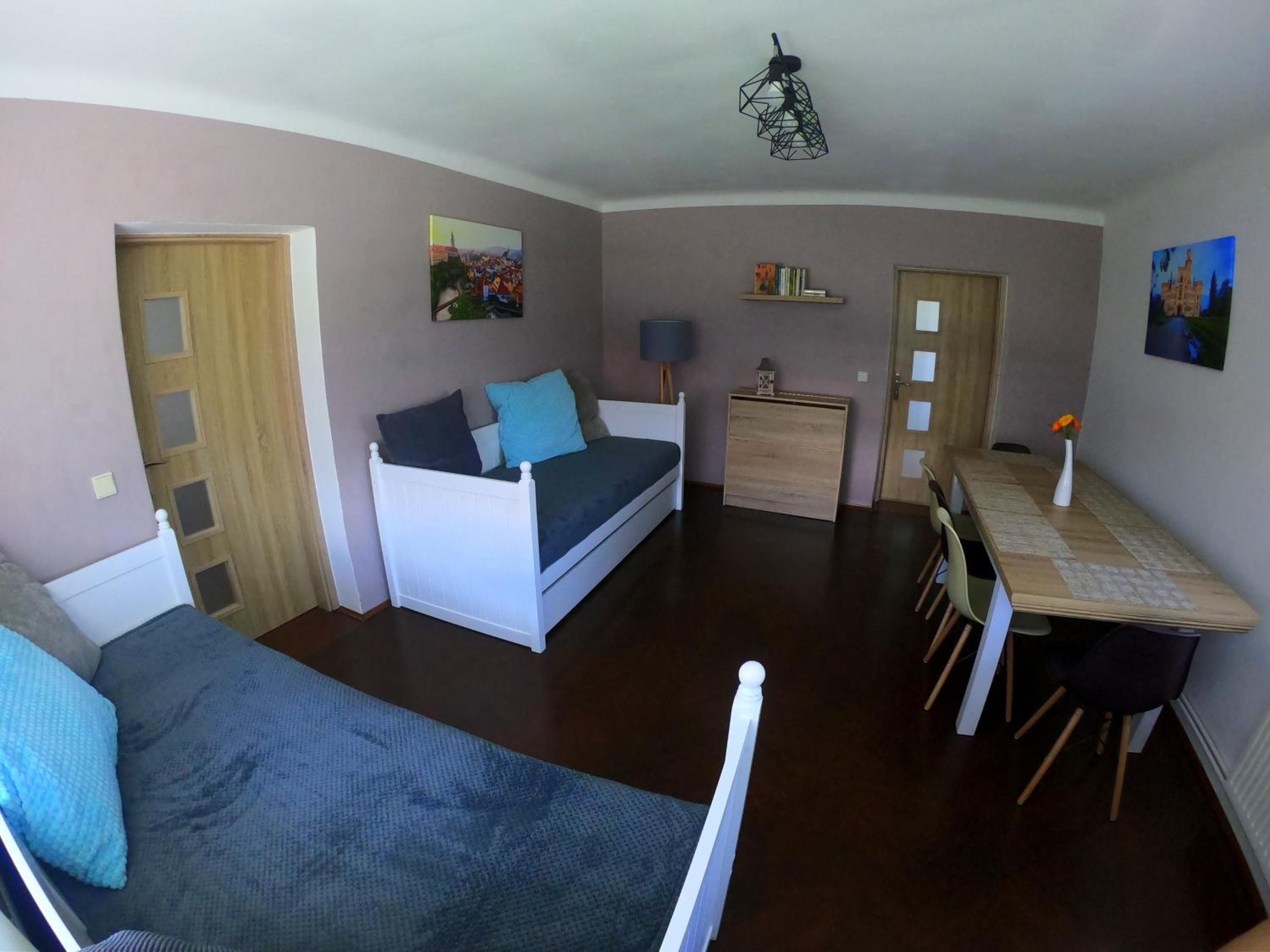 Apartment - Ground Floor - Photo 1