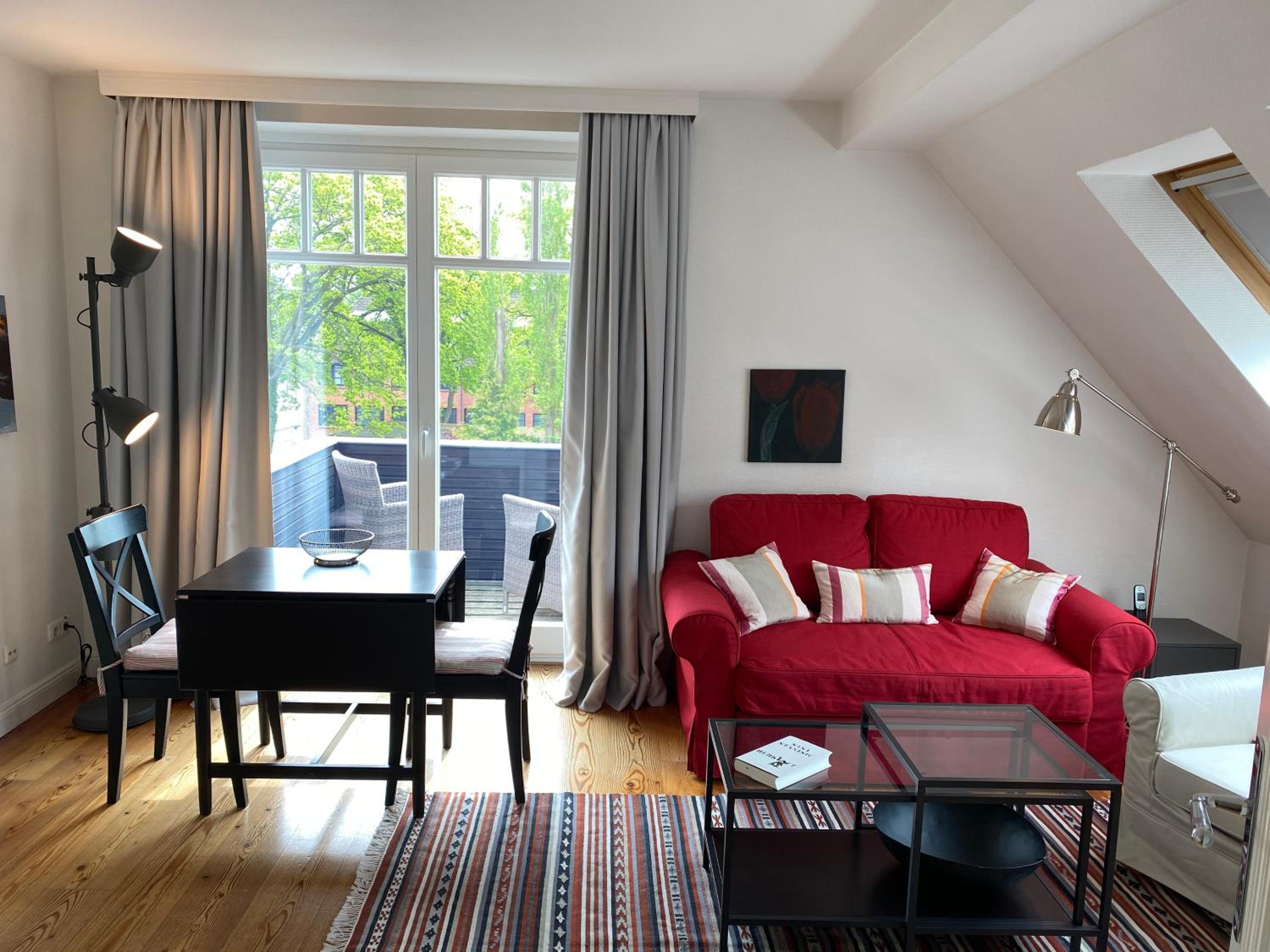 Apartment with roof loggia photo 1