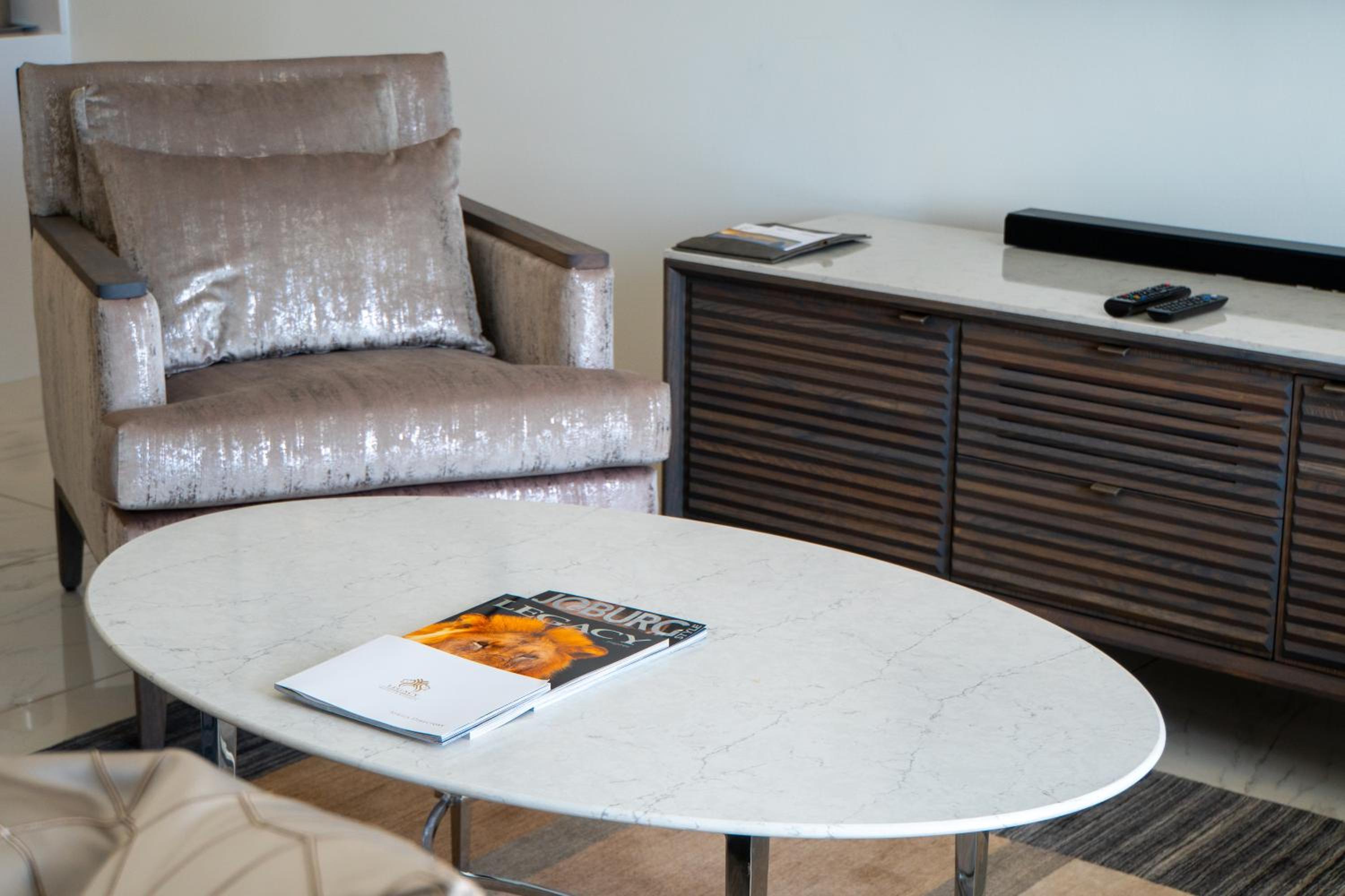 One-Bedroom Apartment - Photo 10