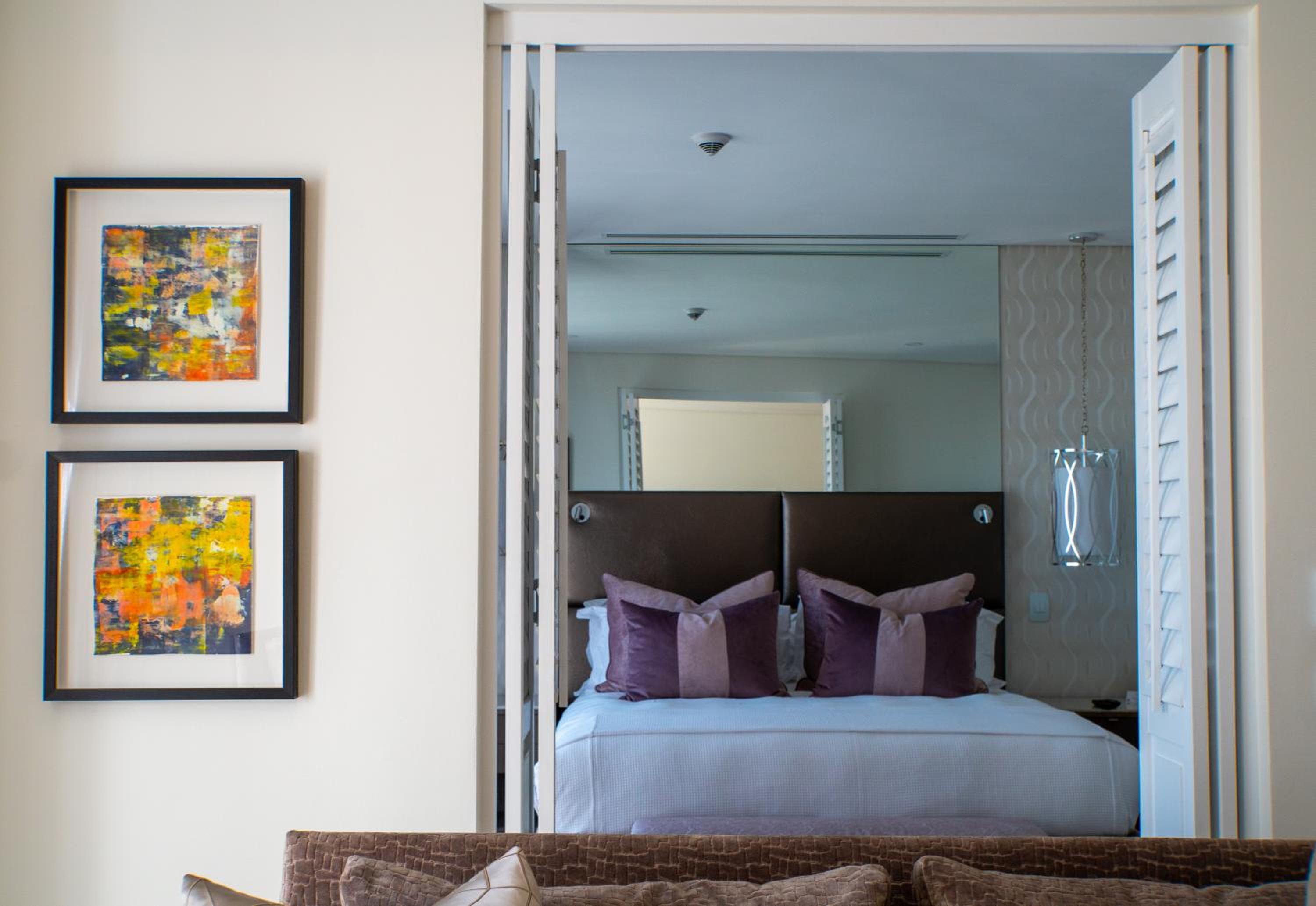 One-Bedroom Apartment - Photo 4
