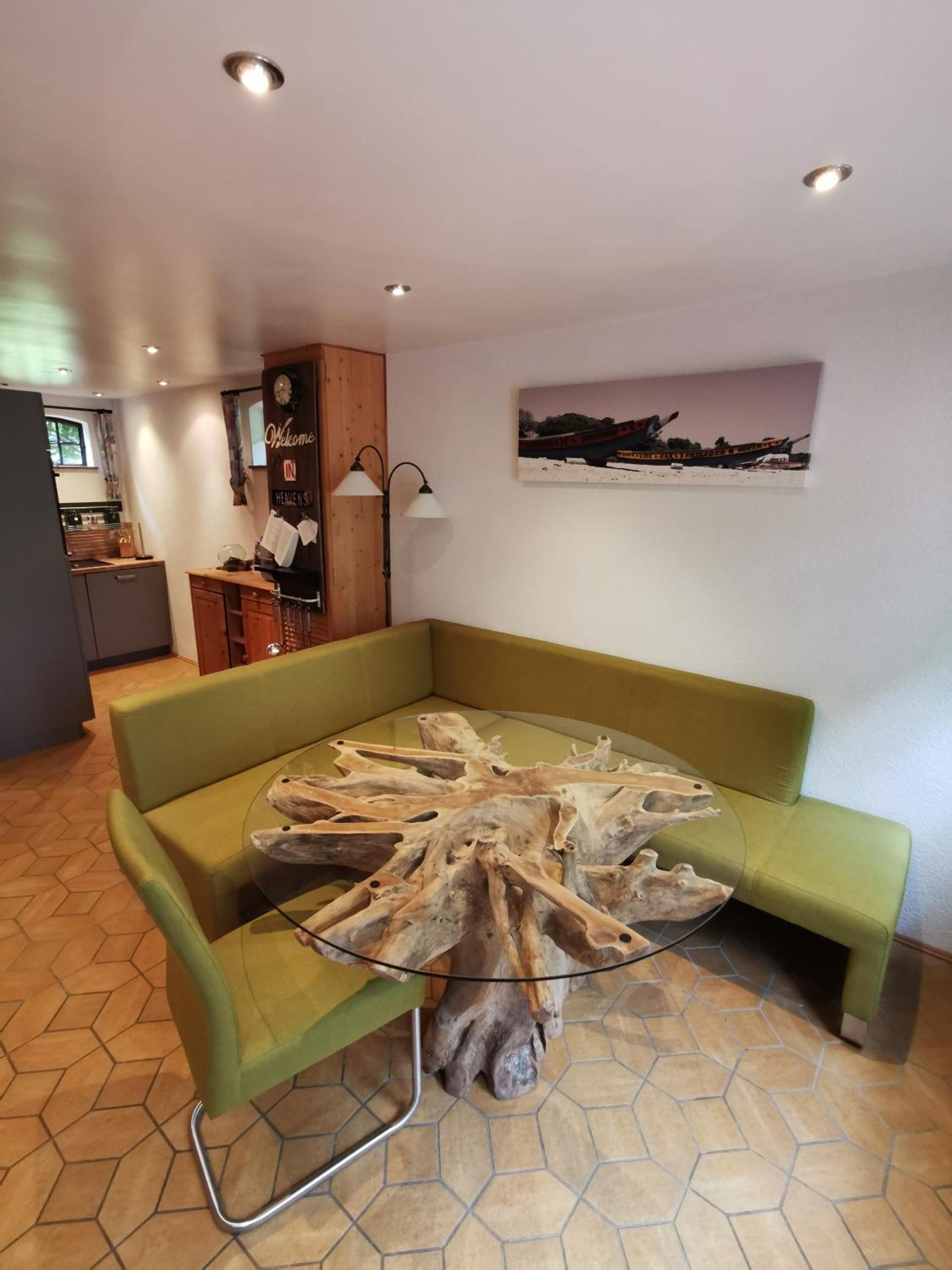 Holiday Home (FH) photo 3