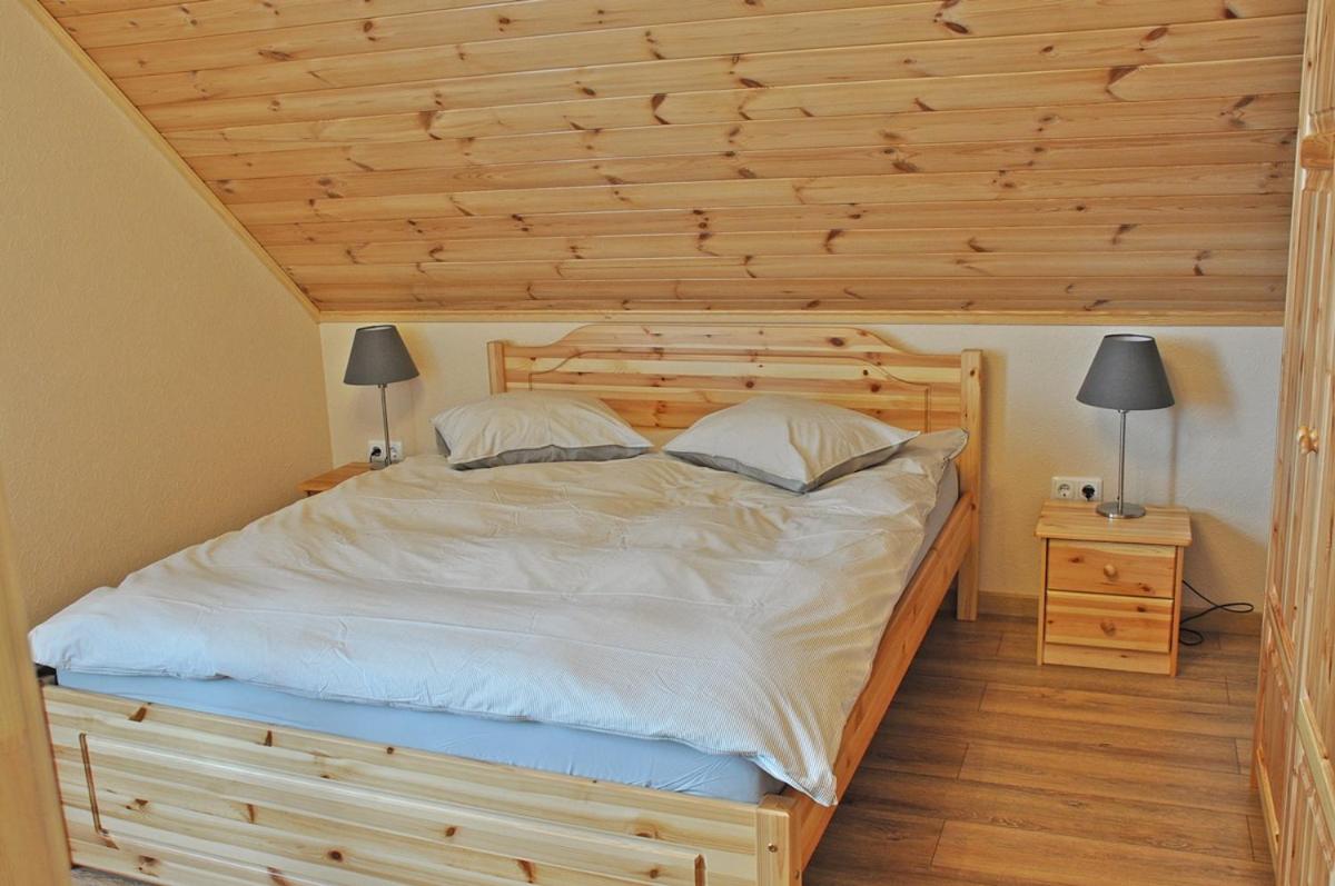 Double Room with Private Bathroom photo 3
