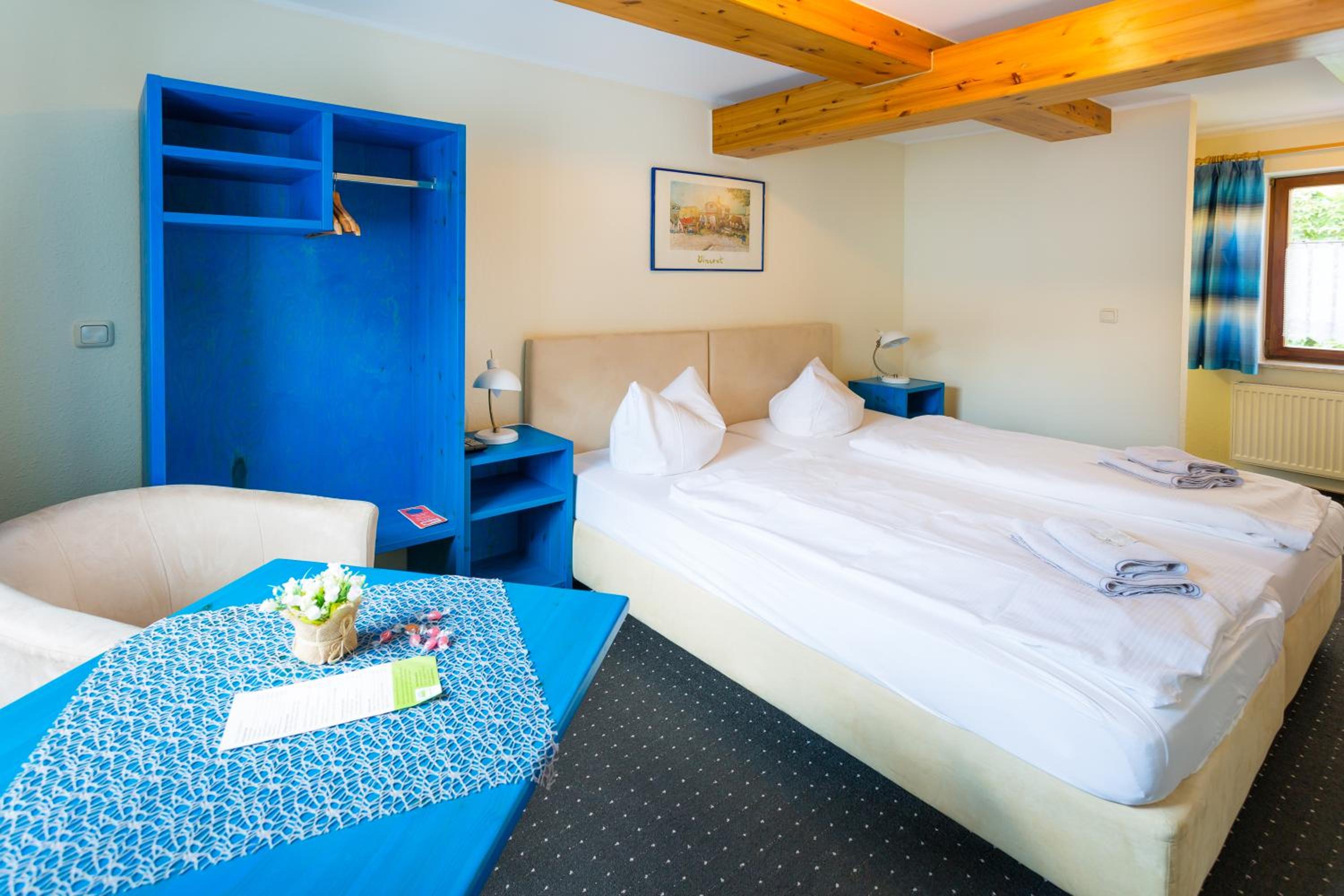 Double Room - Photo 4