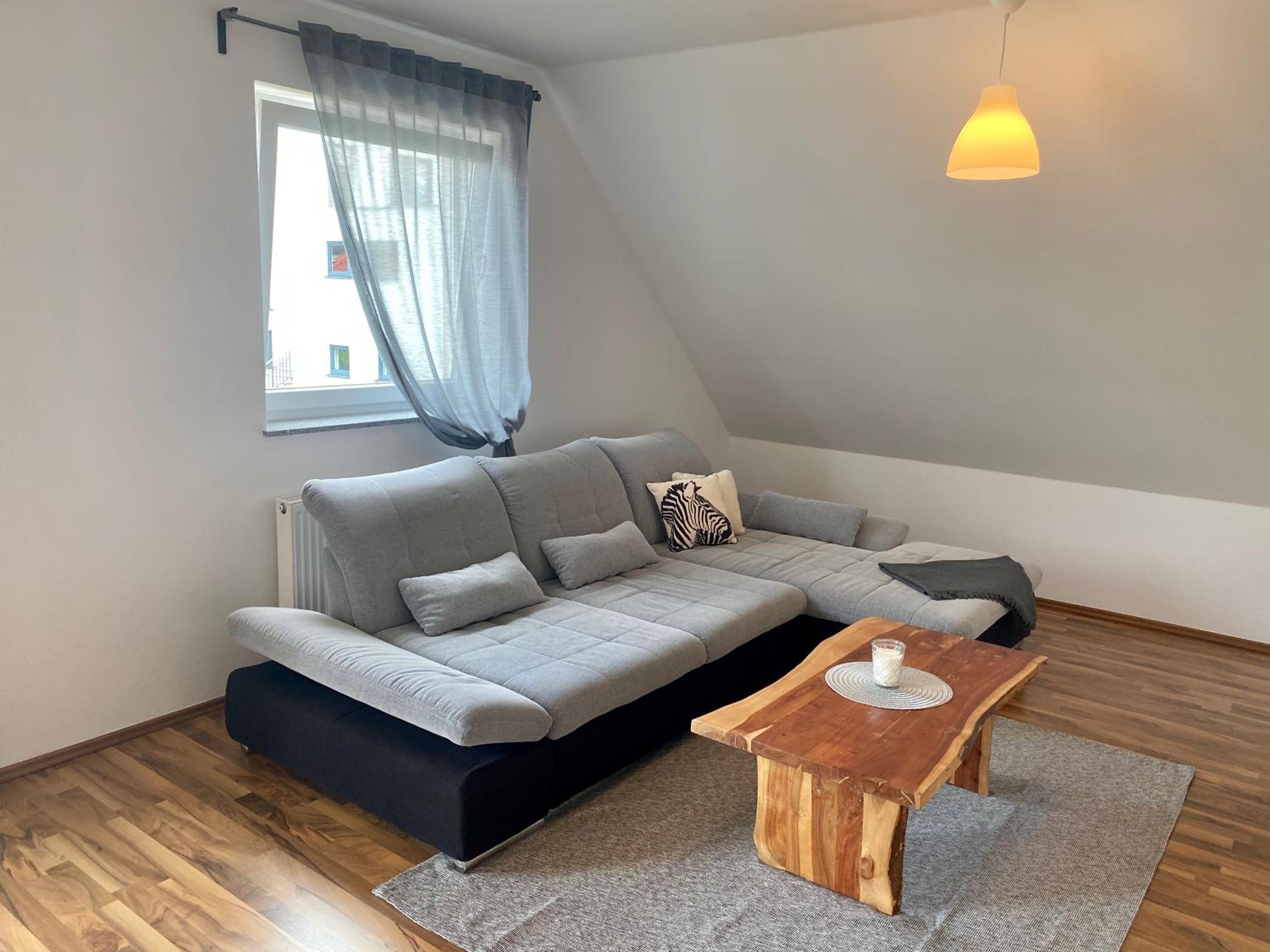 Apartment - Split Level - Photo 16