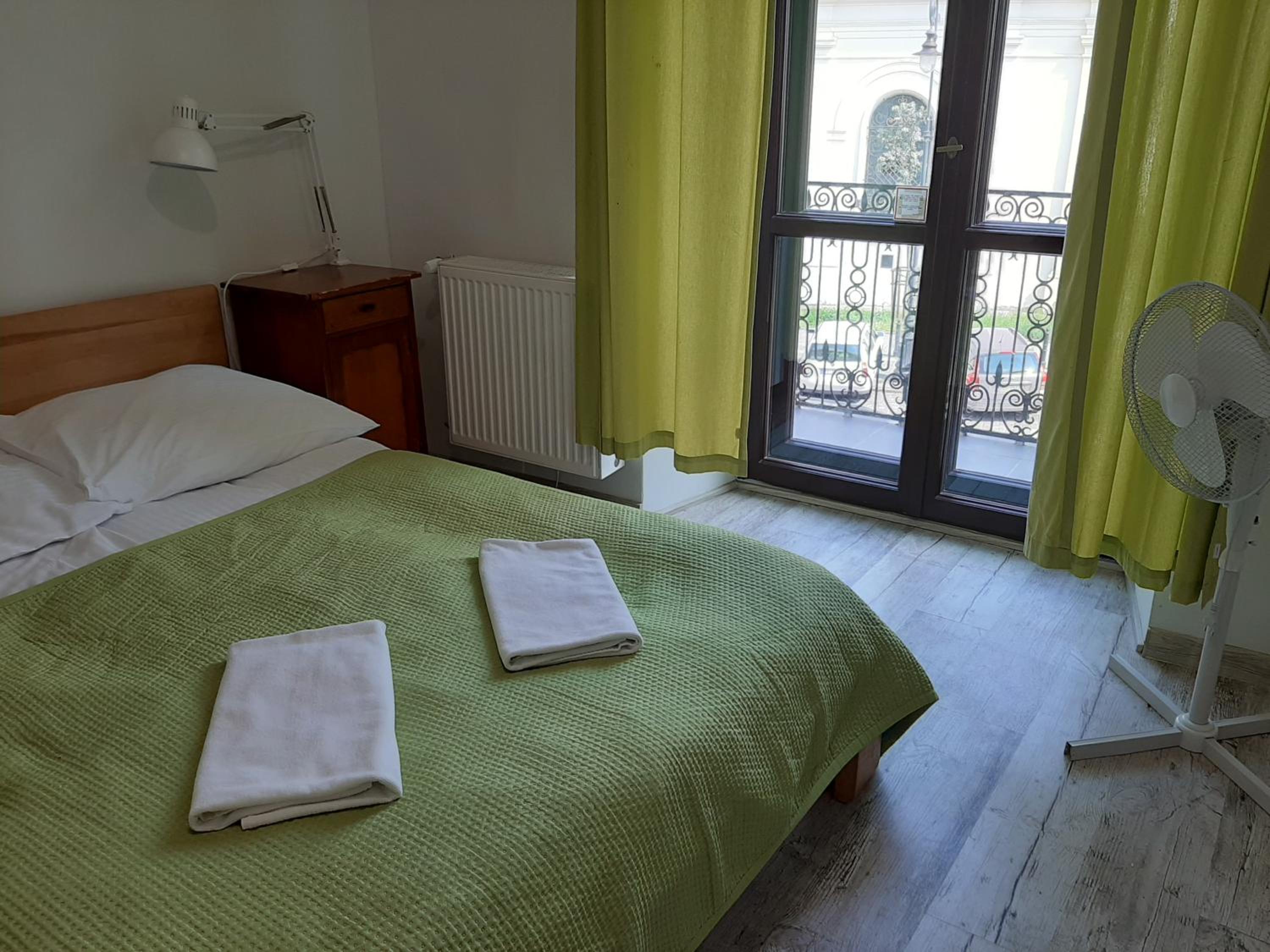 Quadruple Room with Shared Bathroom