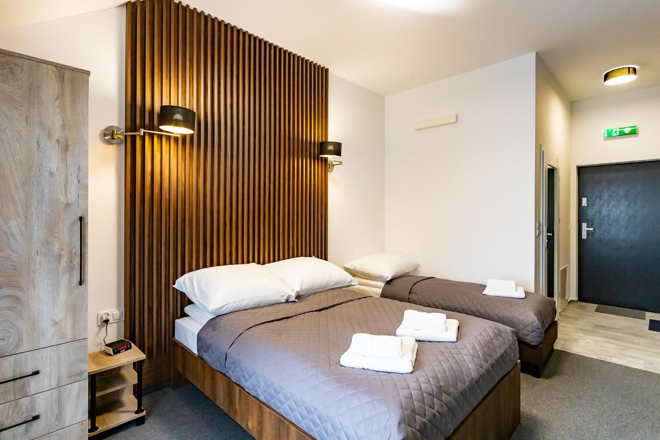 Triple Room with Lake View photo 2