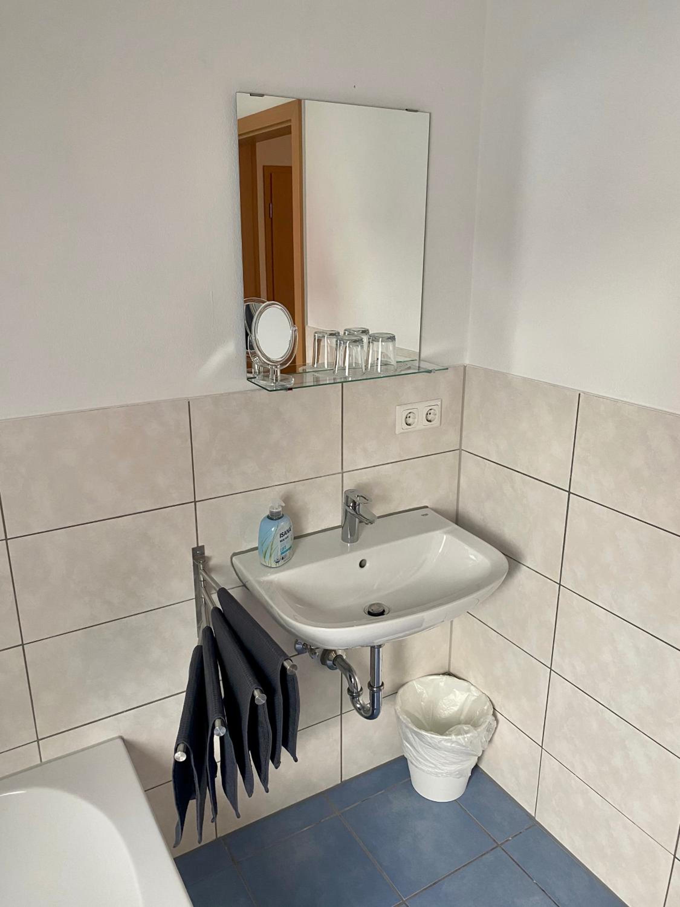 Apartment - Split Level - Photo 41