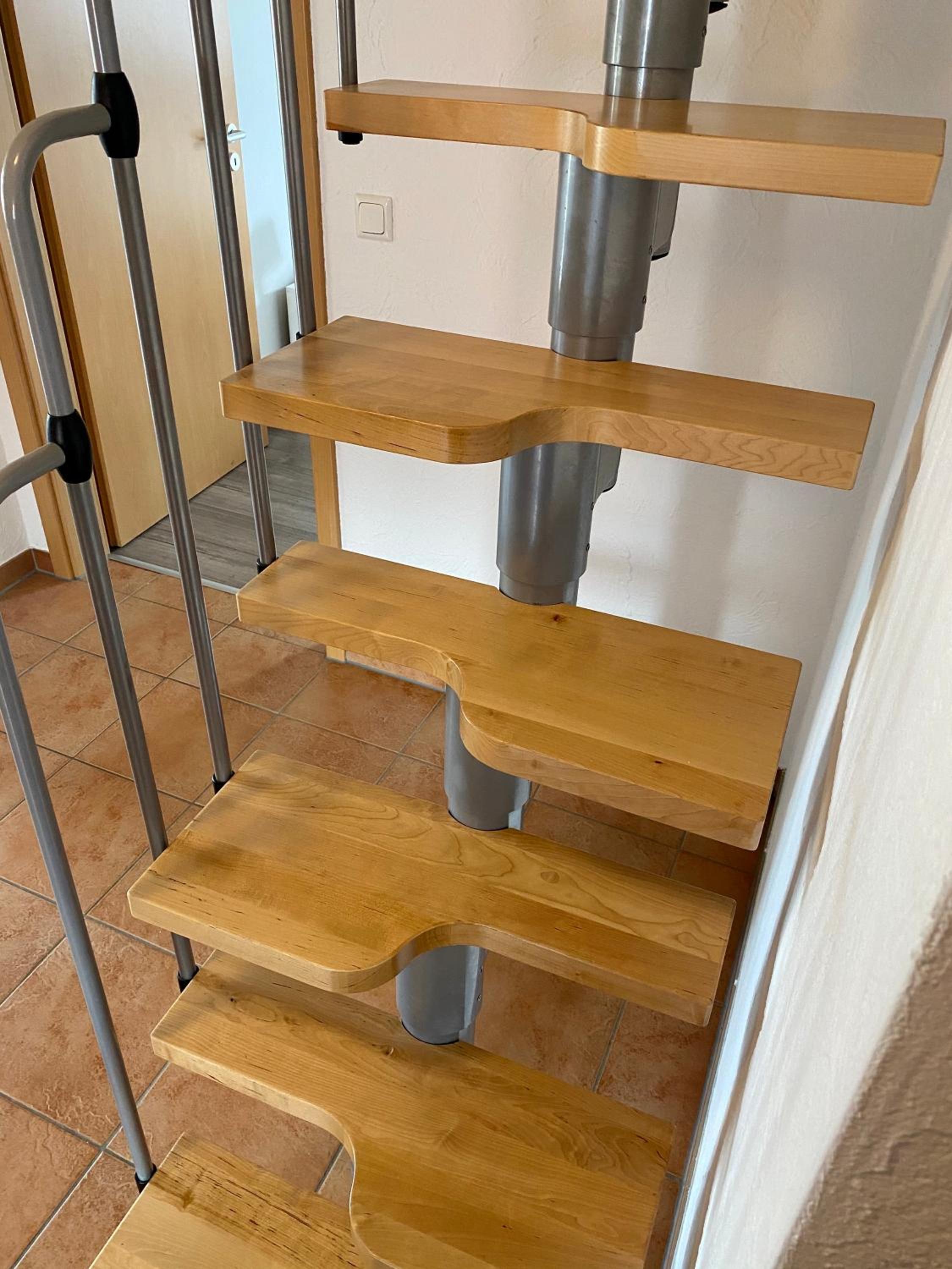 Apartment - Split Level - Photo 44