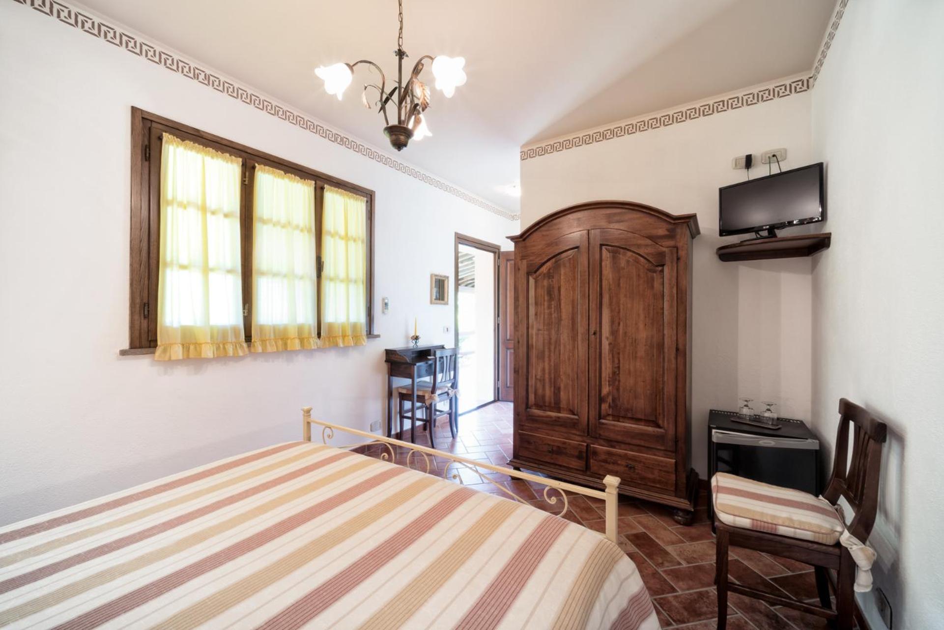 King Room with Garden View photo 1