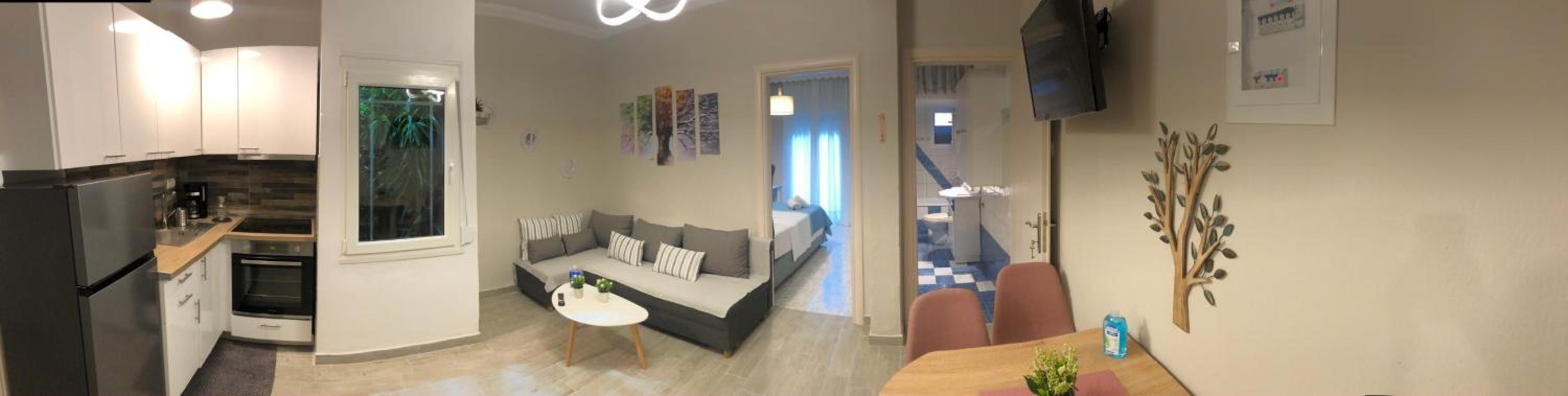 Two-Bedroom House - Photo 5