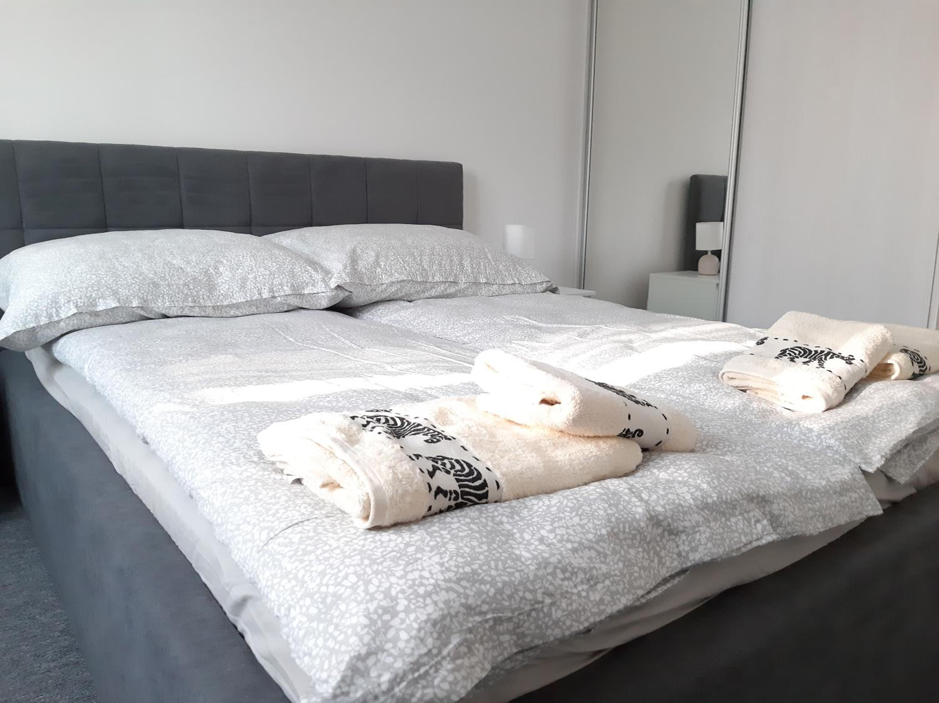 Apartment photo 1