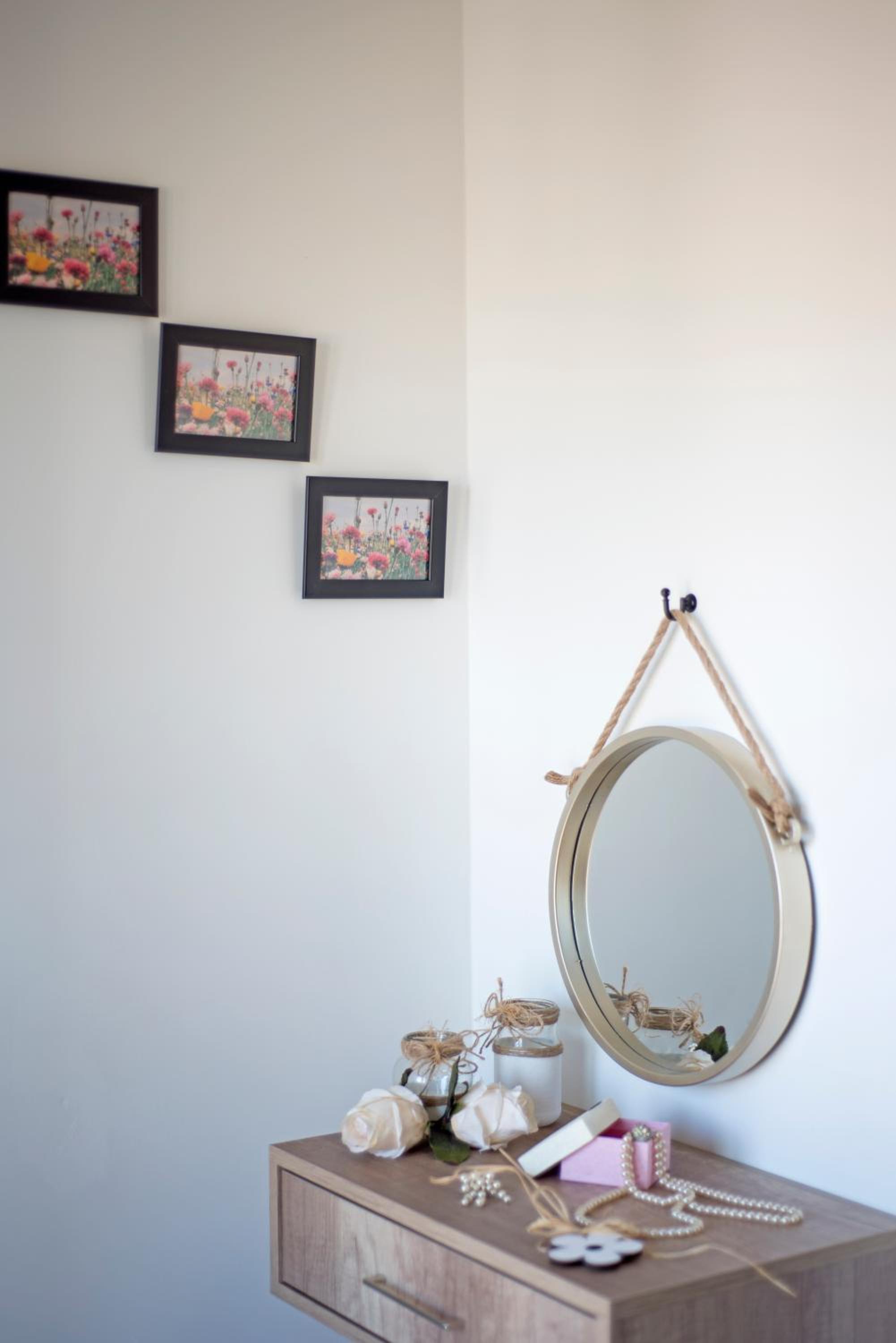 One-Bedroom Apartment photo 3