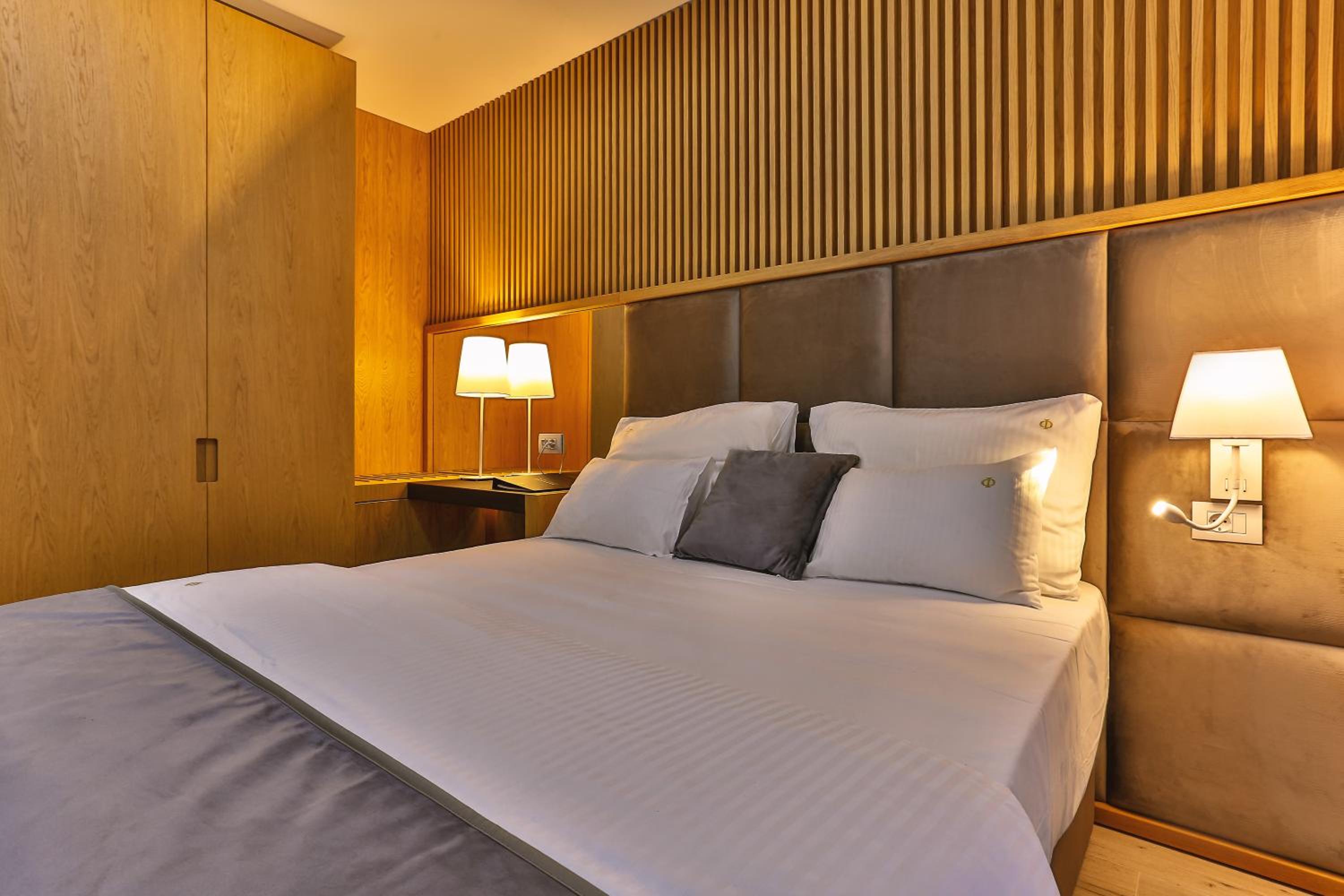 Standard Double Room - Photo 1