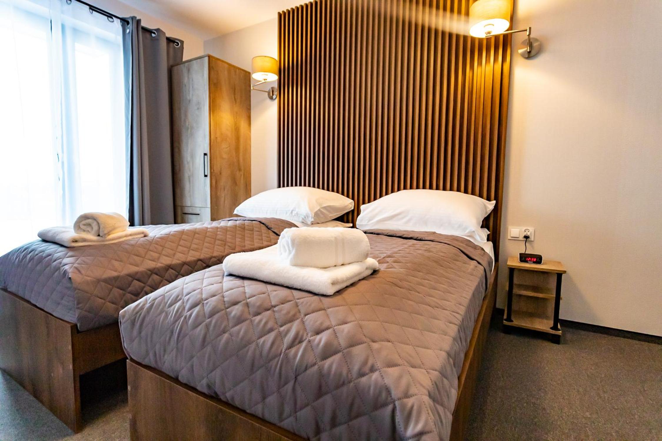 Double or Twin Room with Balcony photo 3