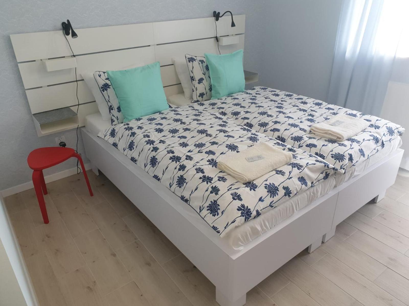 Double Room - Photo 3