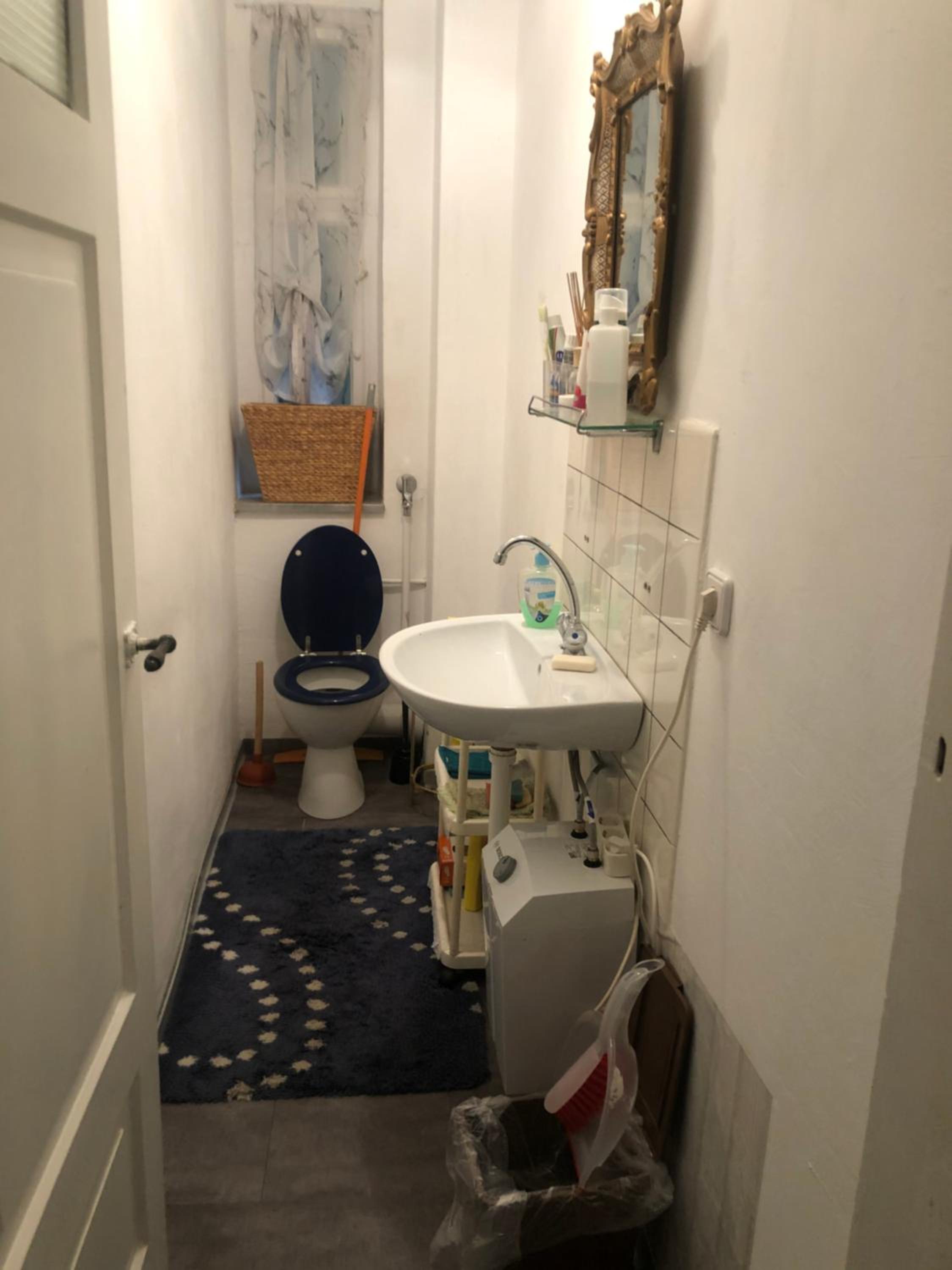 Small Single Room photo 3