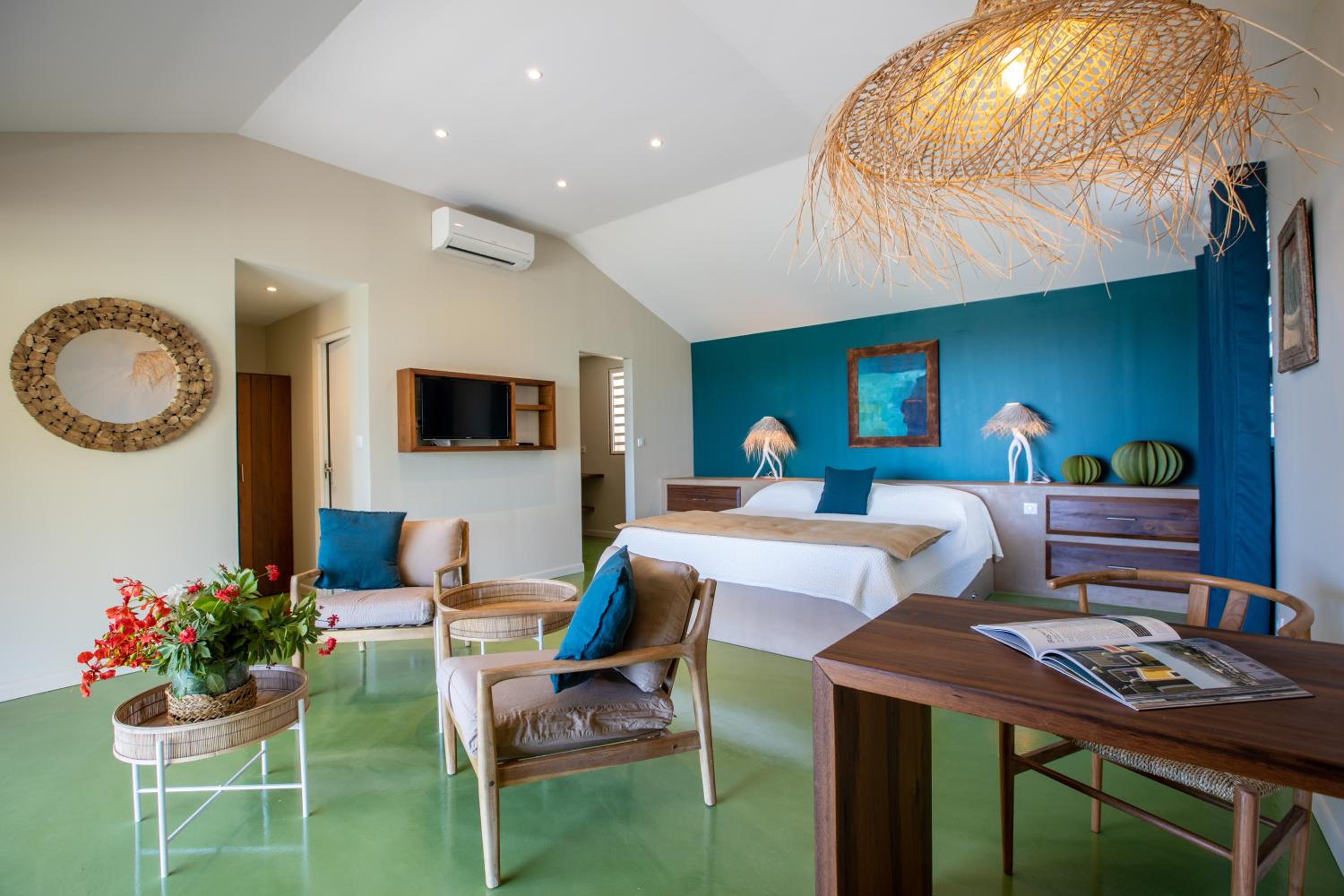Exclusive Suite, Jacuzzi, Sea View photo 1
