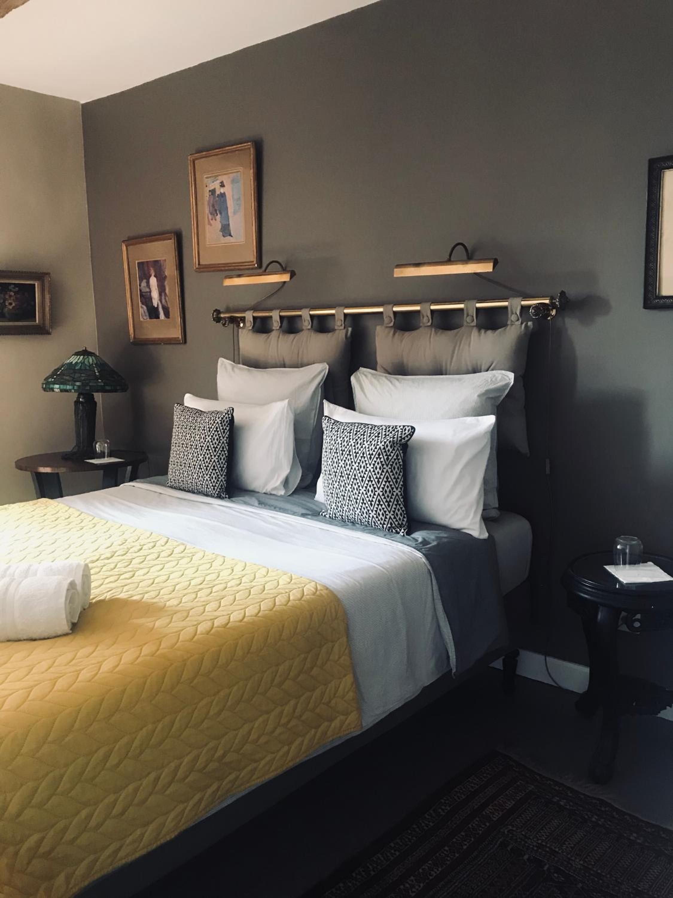 Deluxe Double or Twin Room photo 1