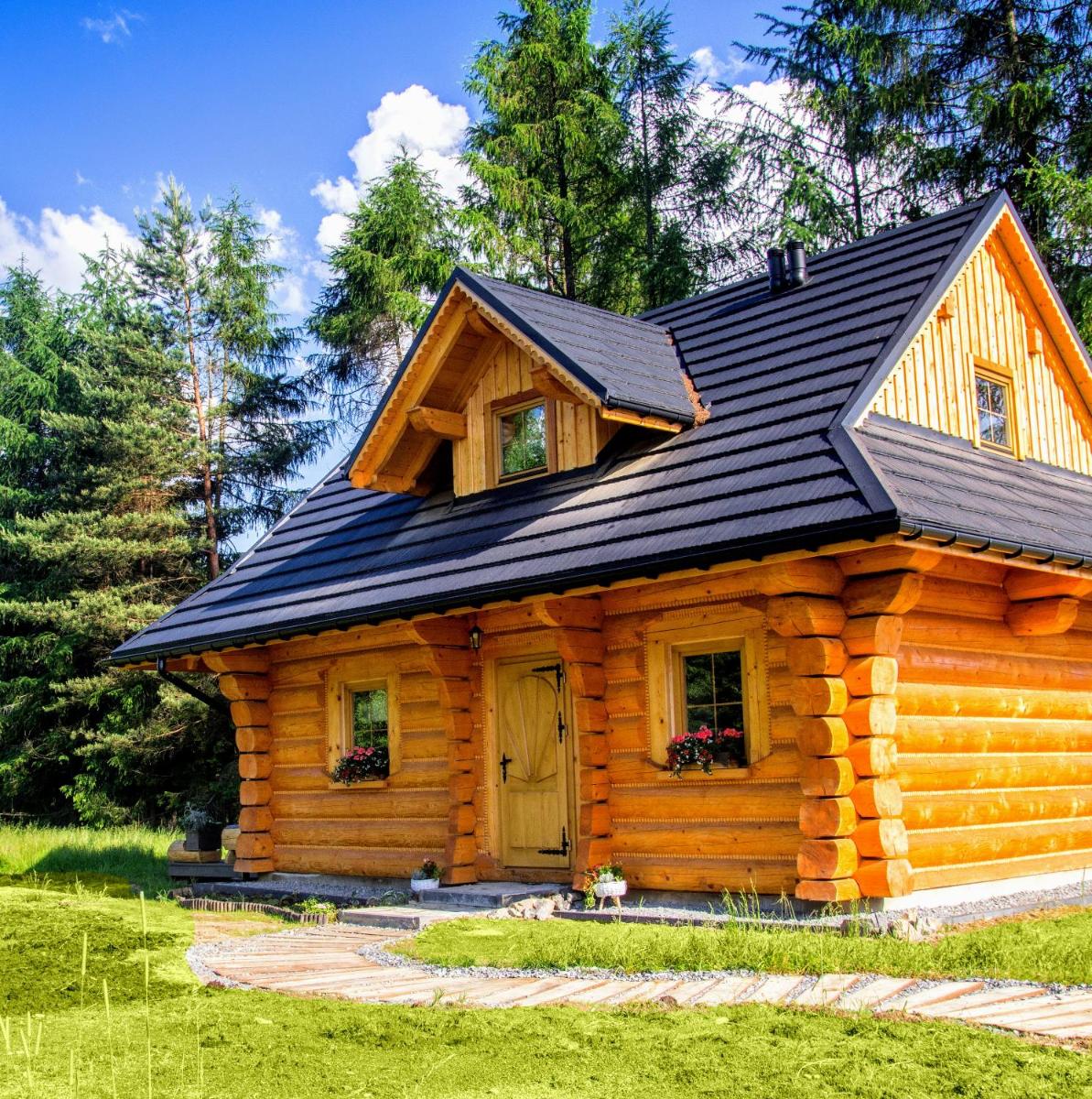 Three-Bedroom House - Photo 1