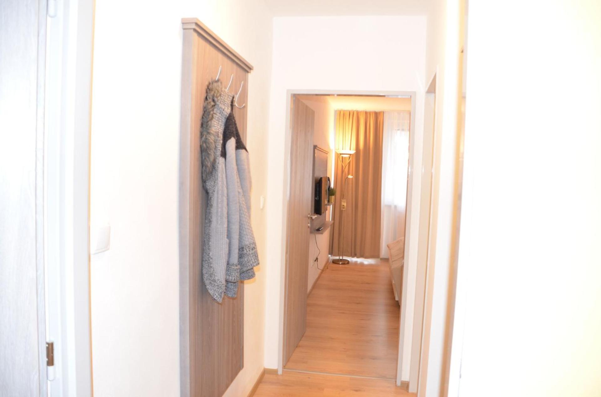 Standard Double or Twin Room - Photo 1