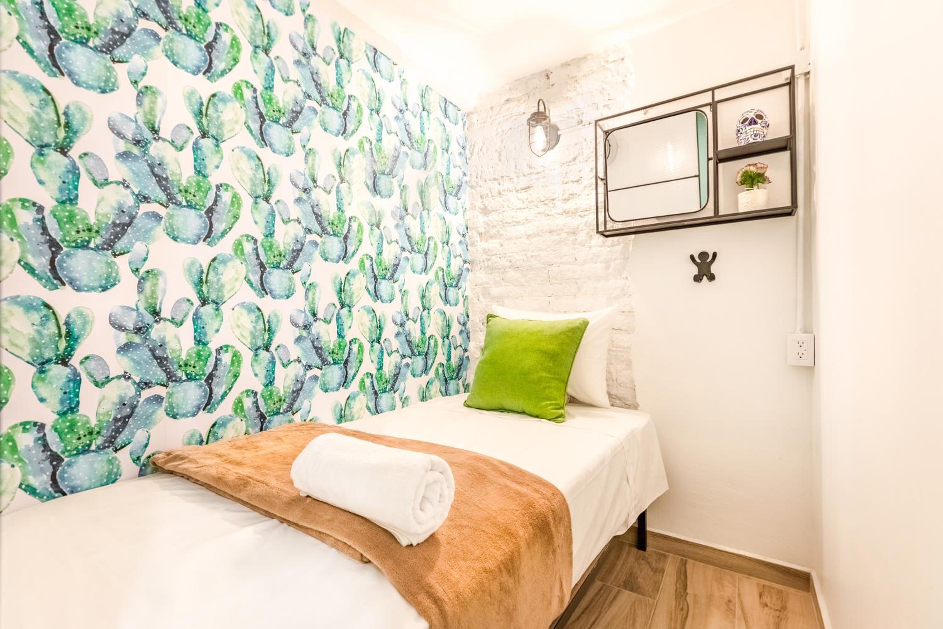 Single Room photo 1