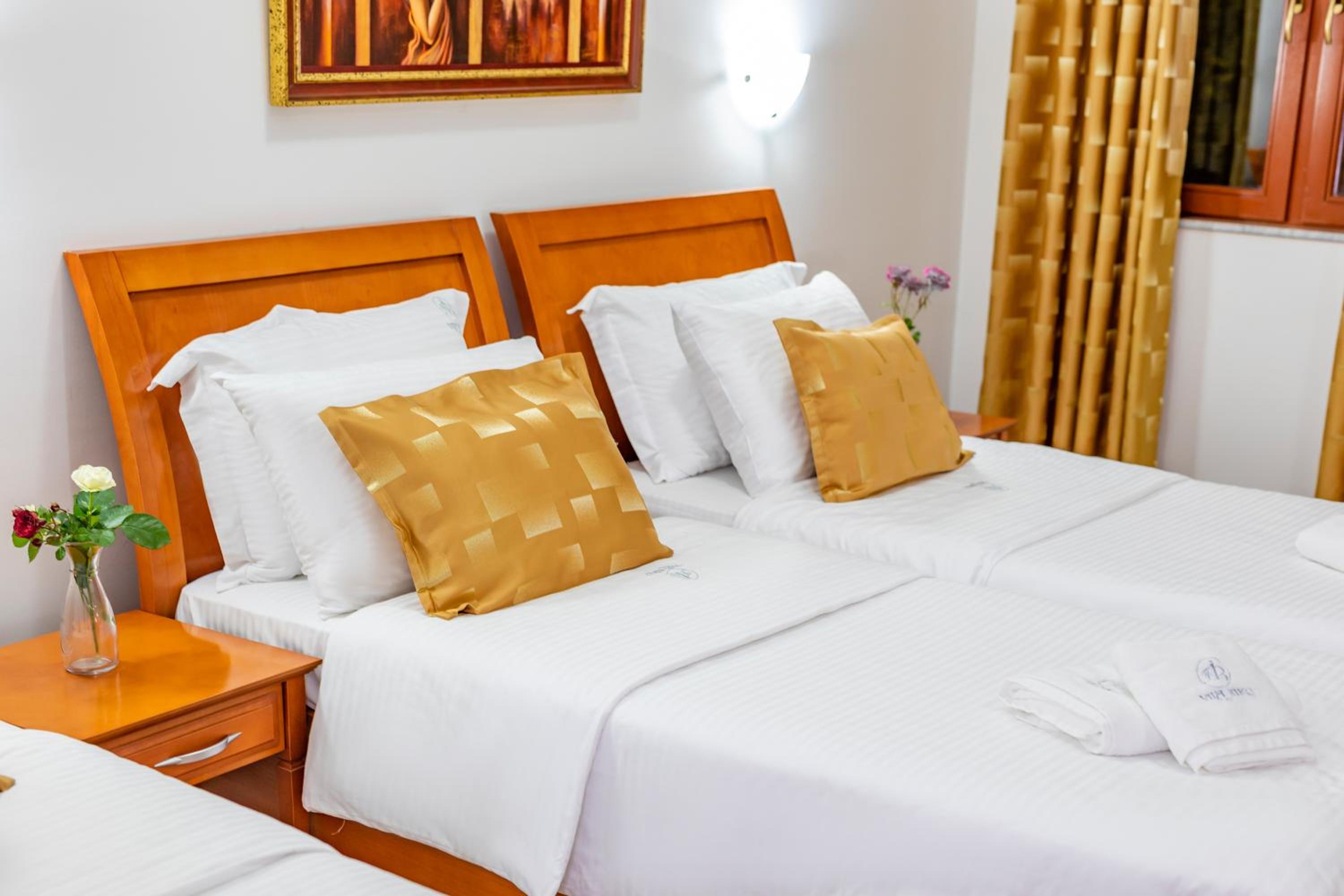Deluxe Triple Room photo 3