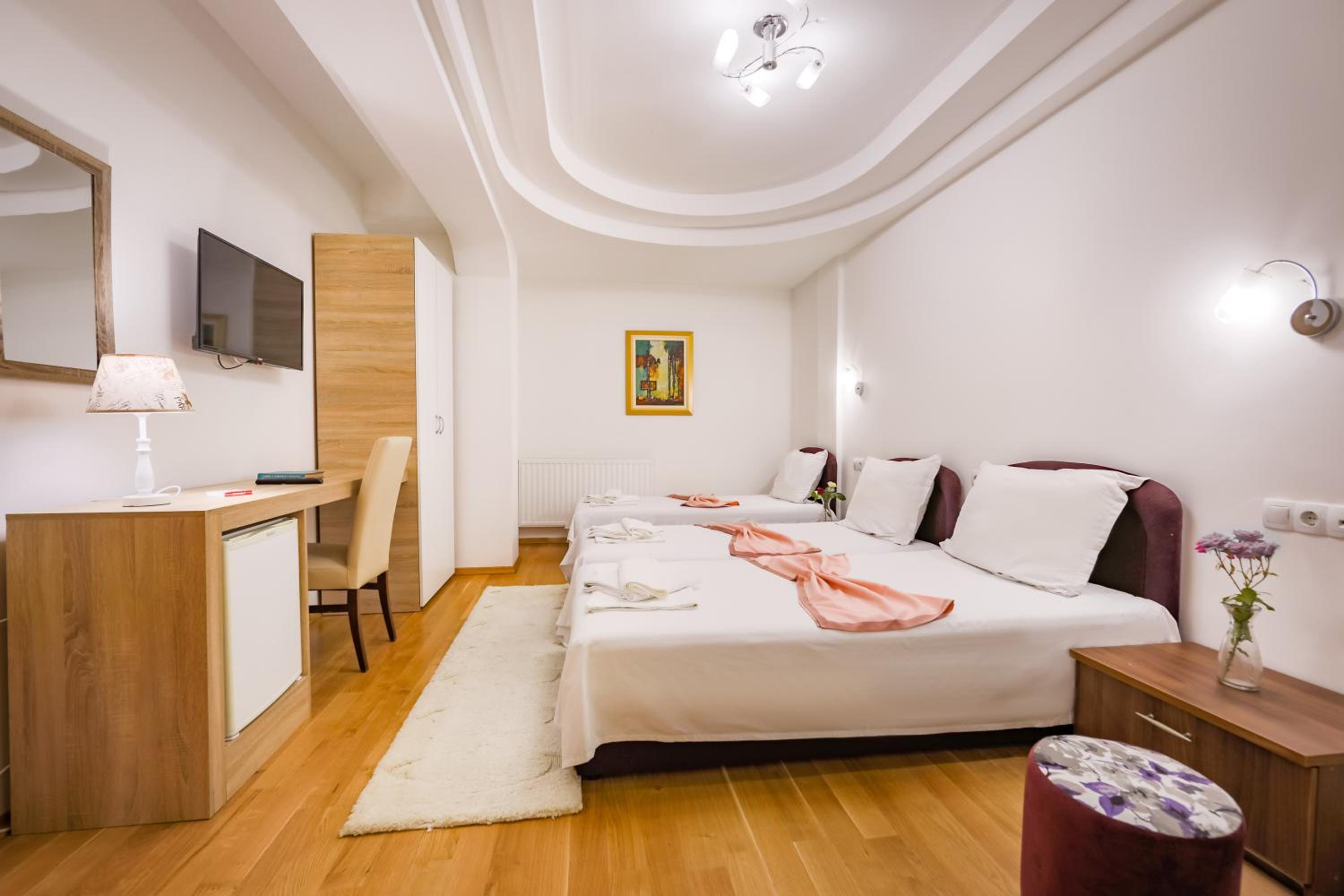 Budget Triple Room photo 2