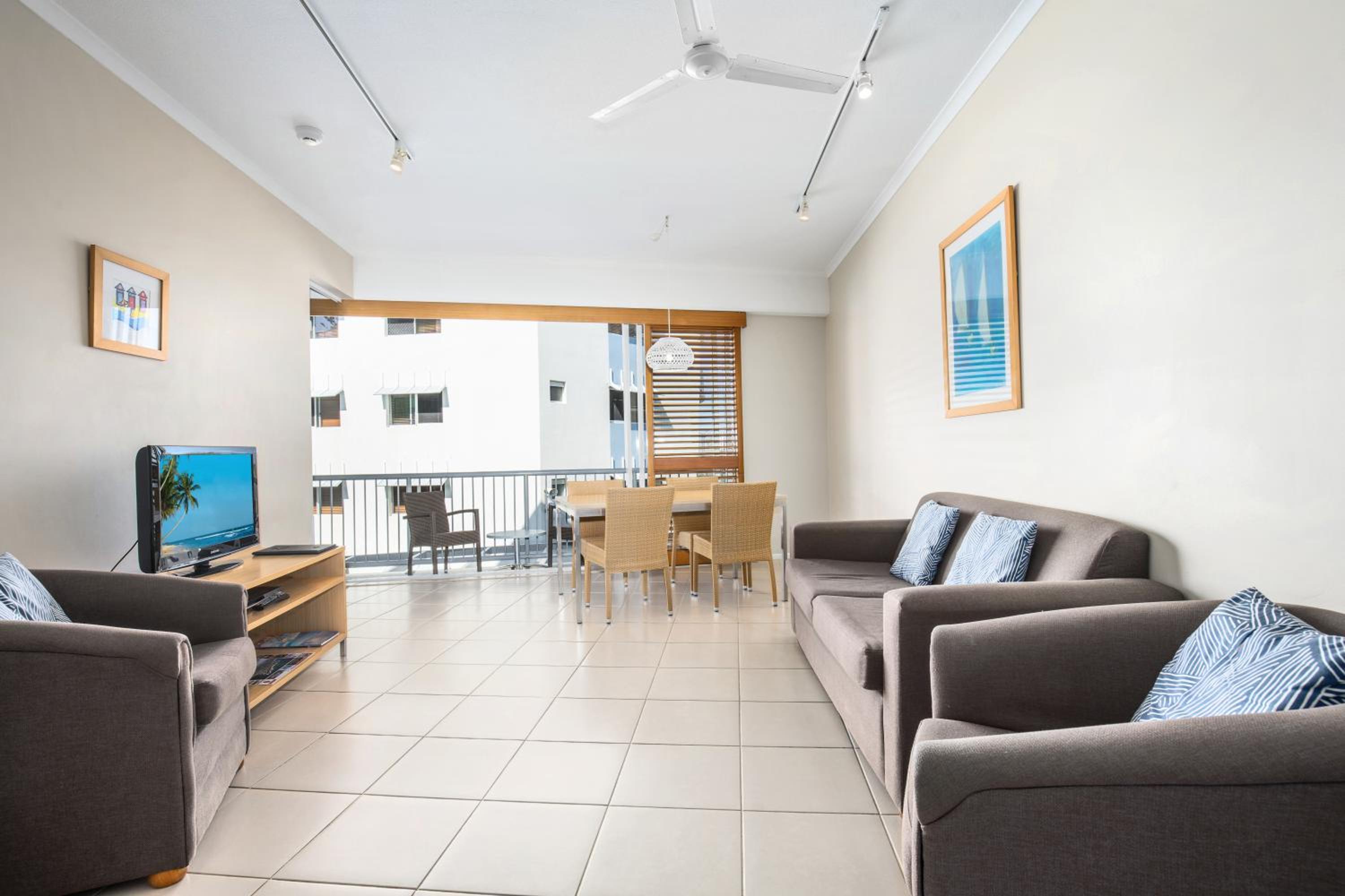 2 Bedroom Balcony - Poolside Tower photo 1