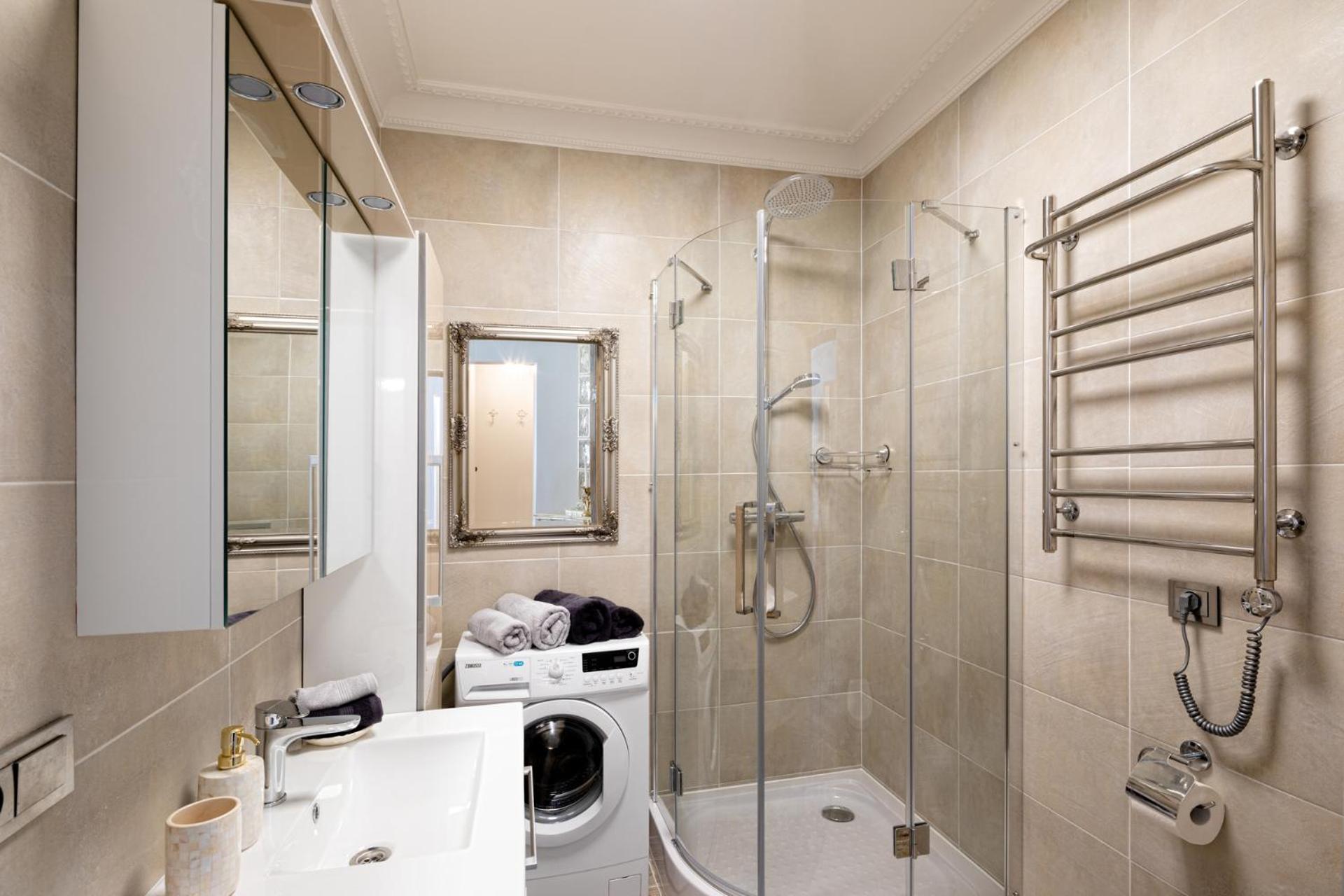 One-Bedroom Apartment - Photo 15