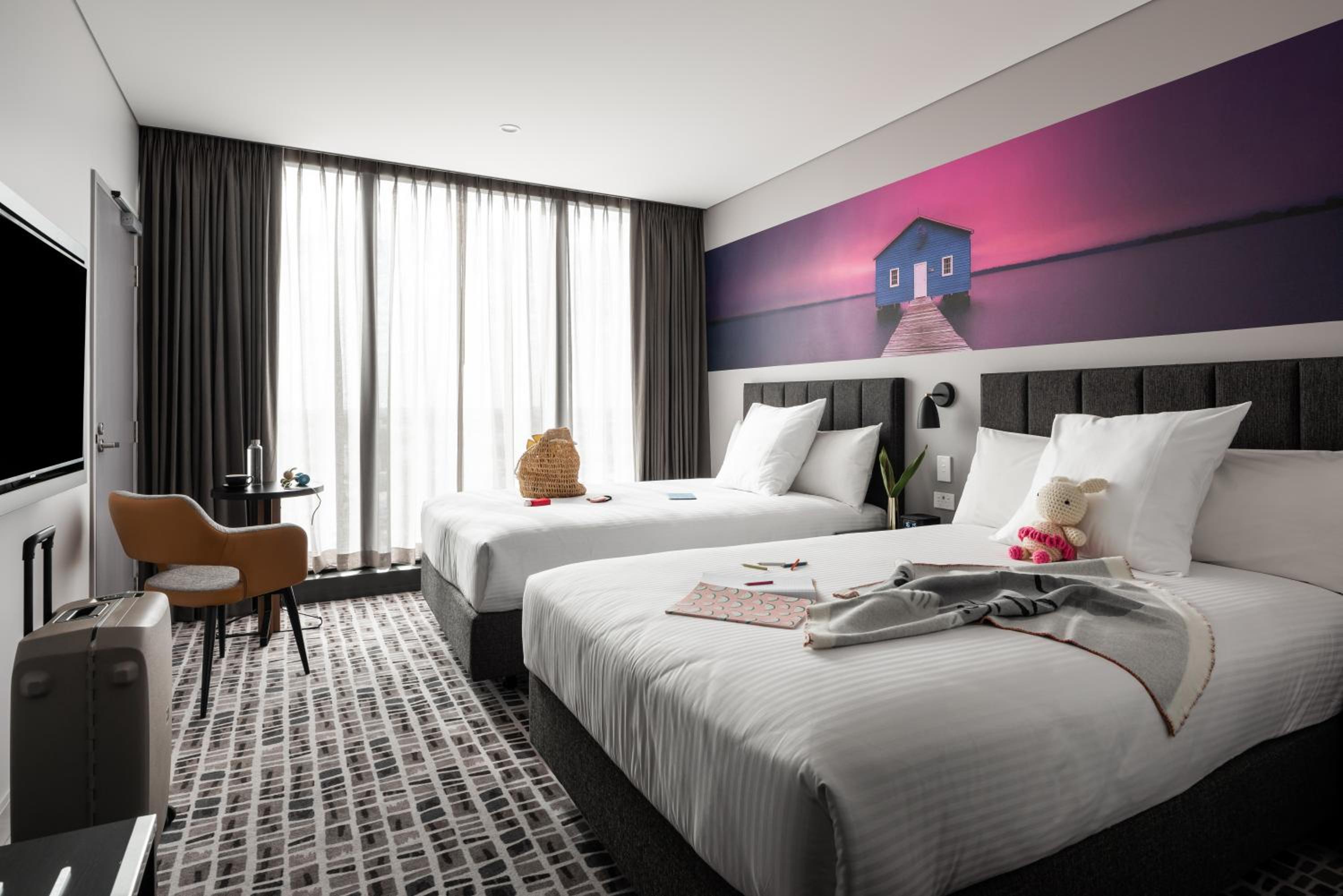 Superior Room with Two Double Beds - Photo 5