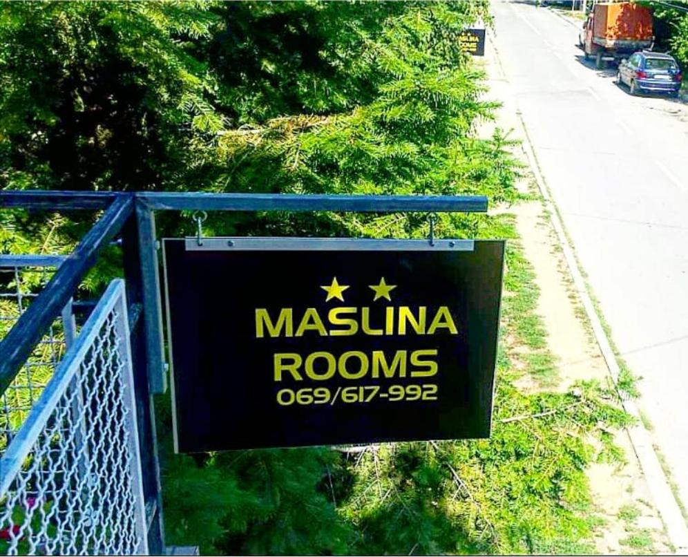 Deluxe Double Room (2 Adults + 1 Child)