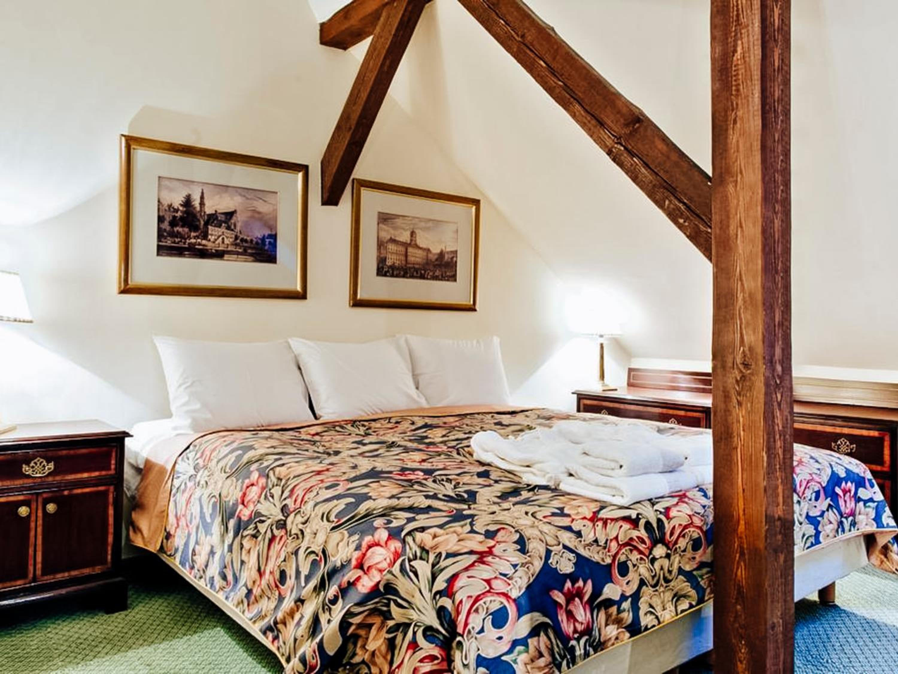 Room for 5 - Photo 1