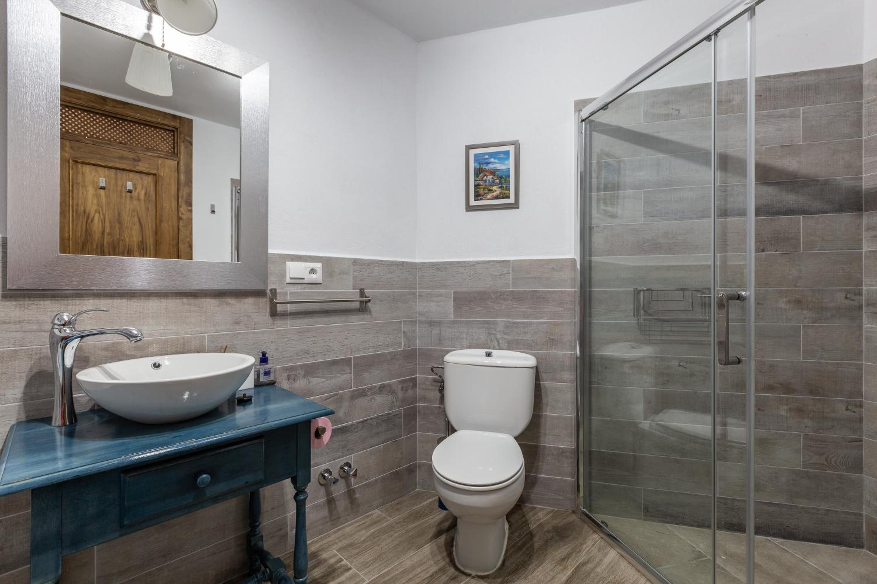 Three-Bedroom House - Photo 12