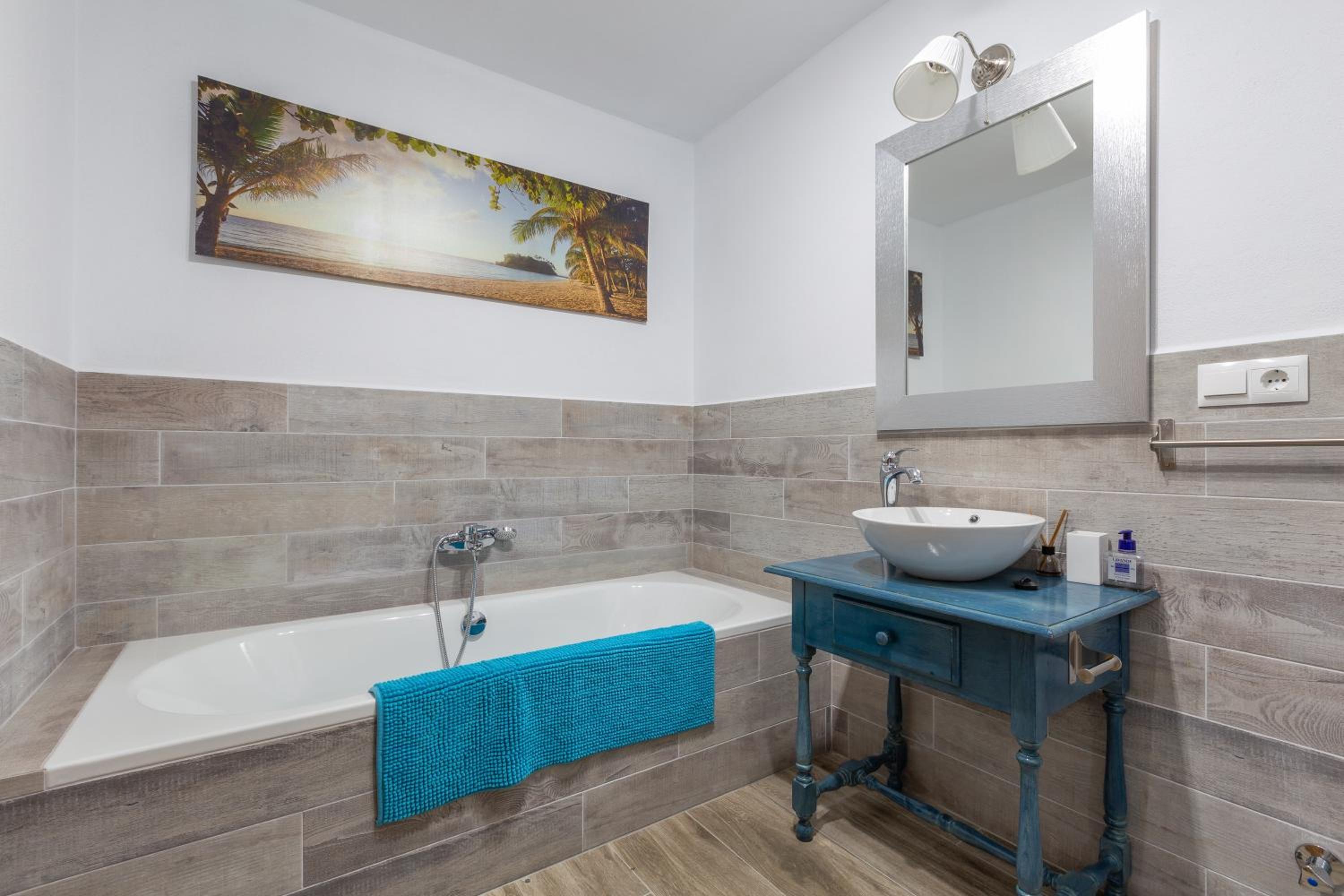 Three-Bedroom House - Photo 13