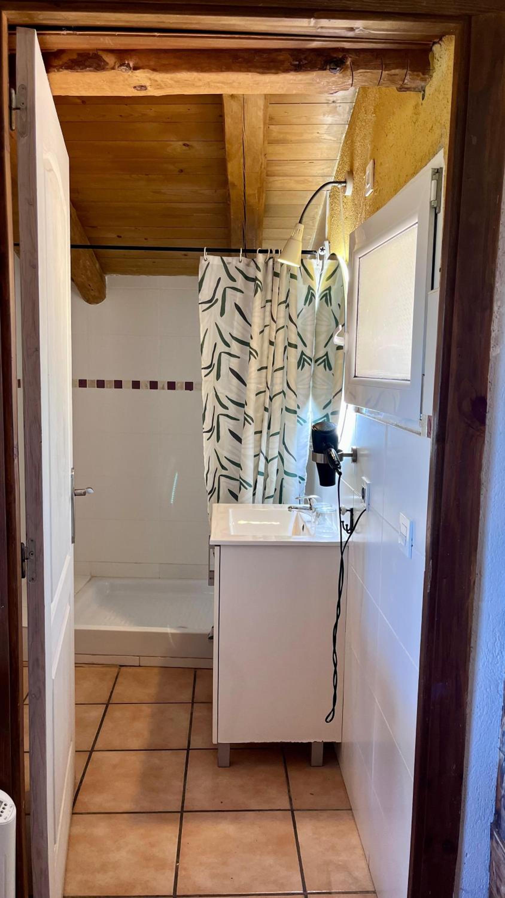 Deluxe One-Bedroom Apartment with Garden View