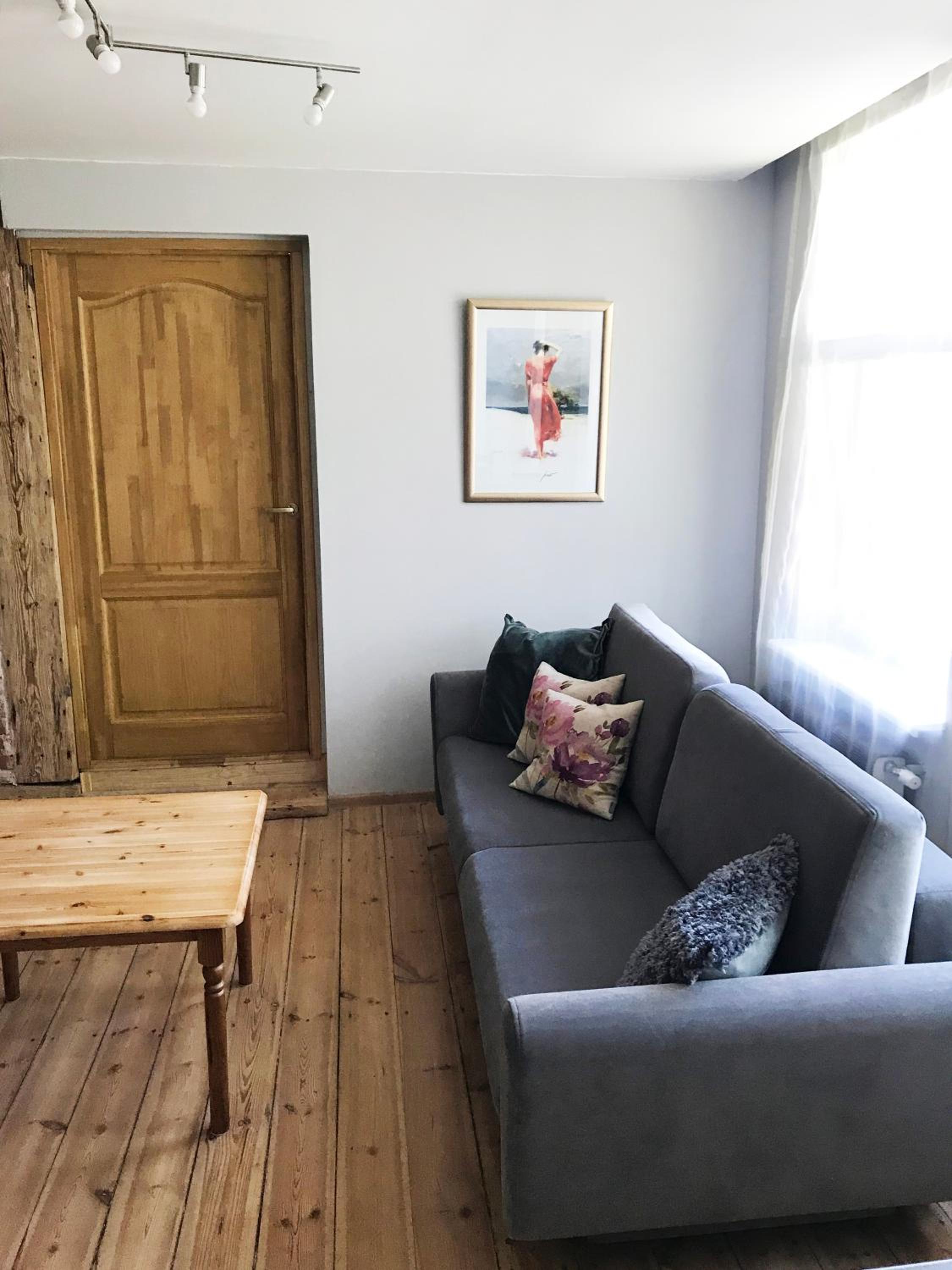 Apartment photo 1