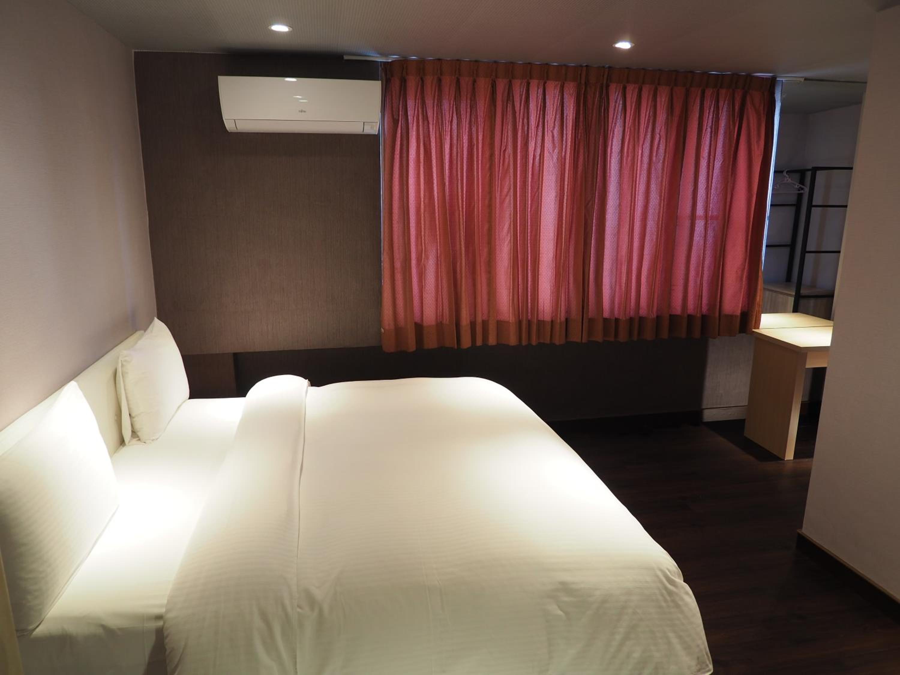 Double Room photo 3