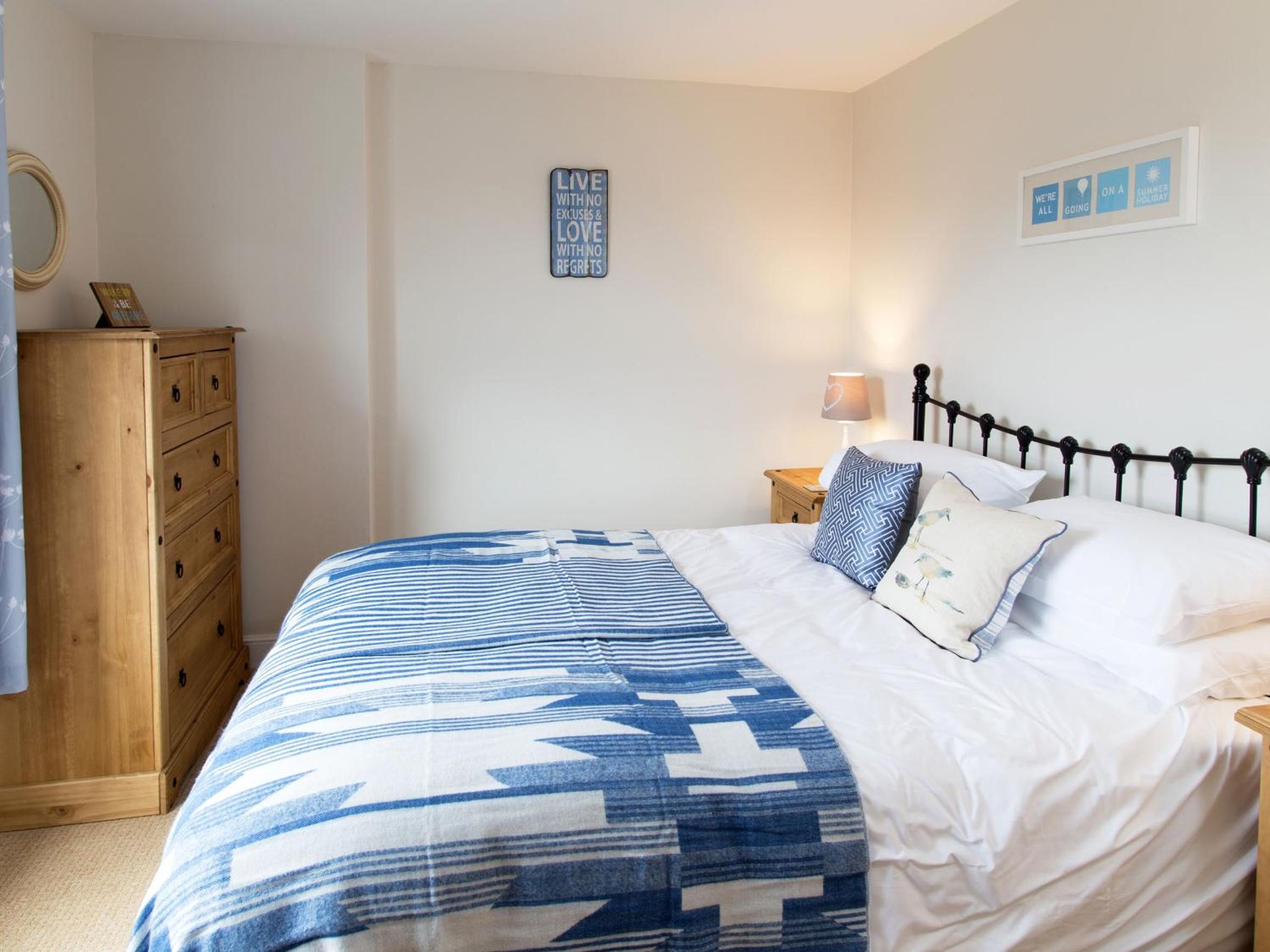 Three-Bedroom Cottage photo 1