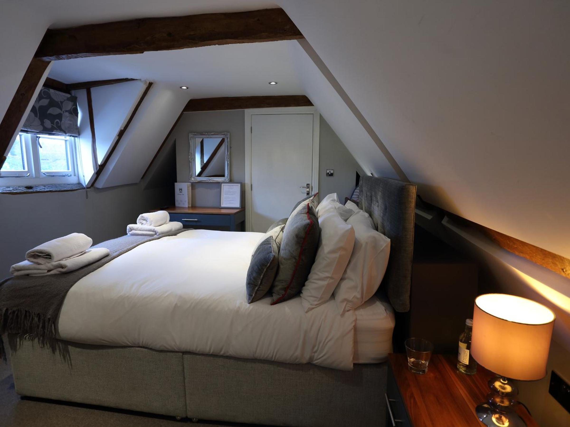 Standard Double Room - Photo 4