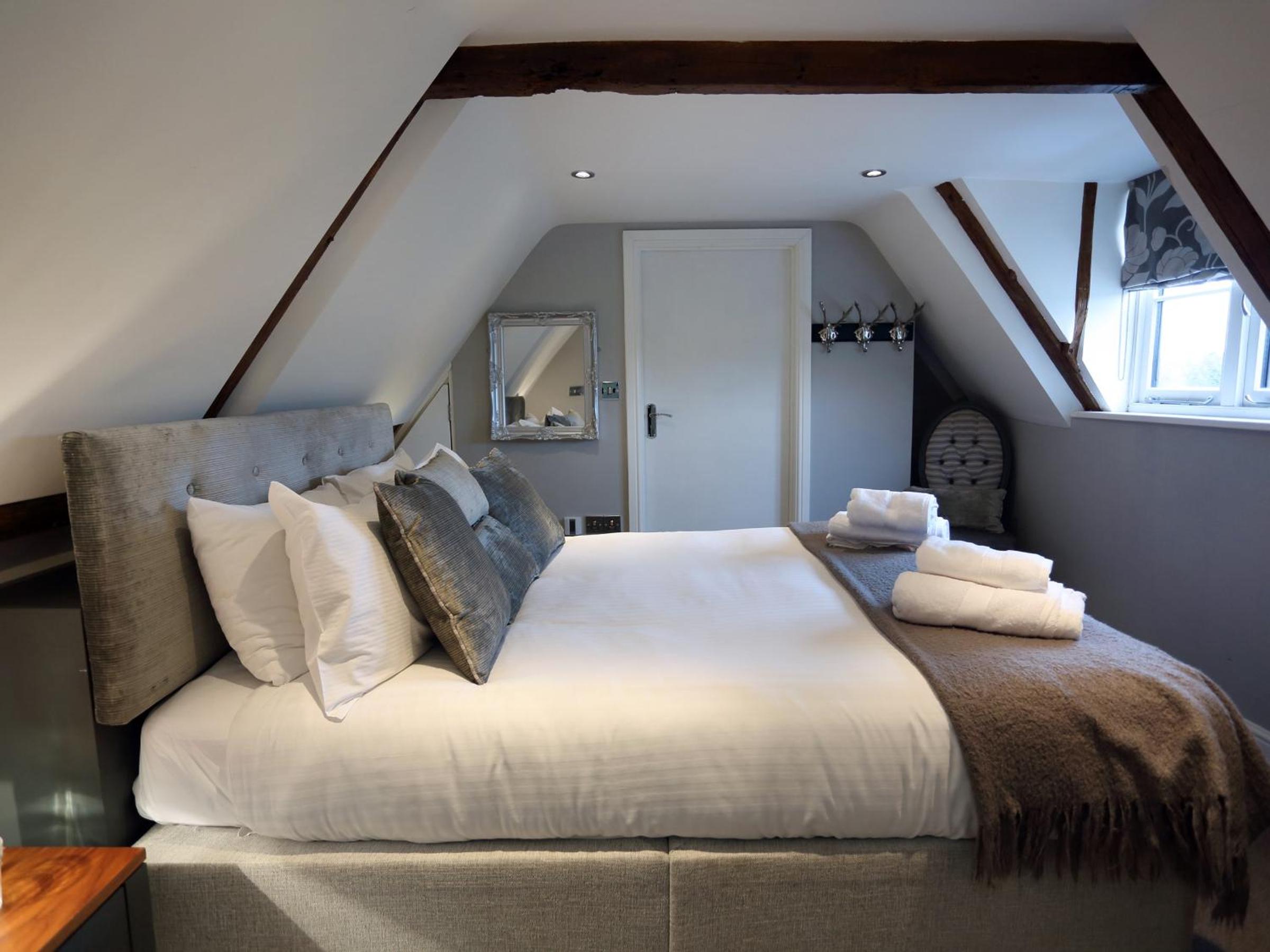 Standard Double Room - Photo 5
