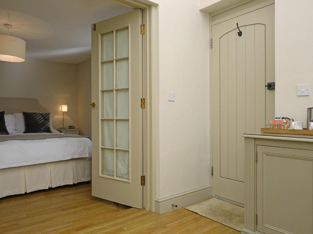 Triple Room with Shower photo 3